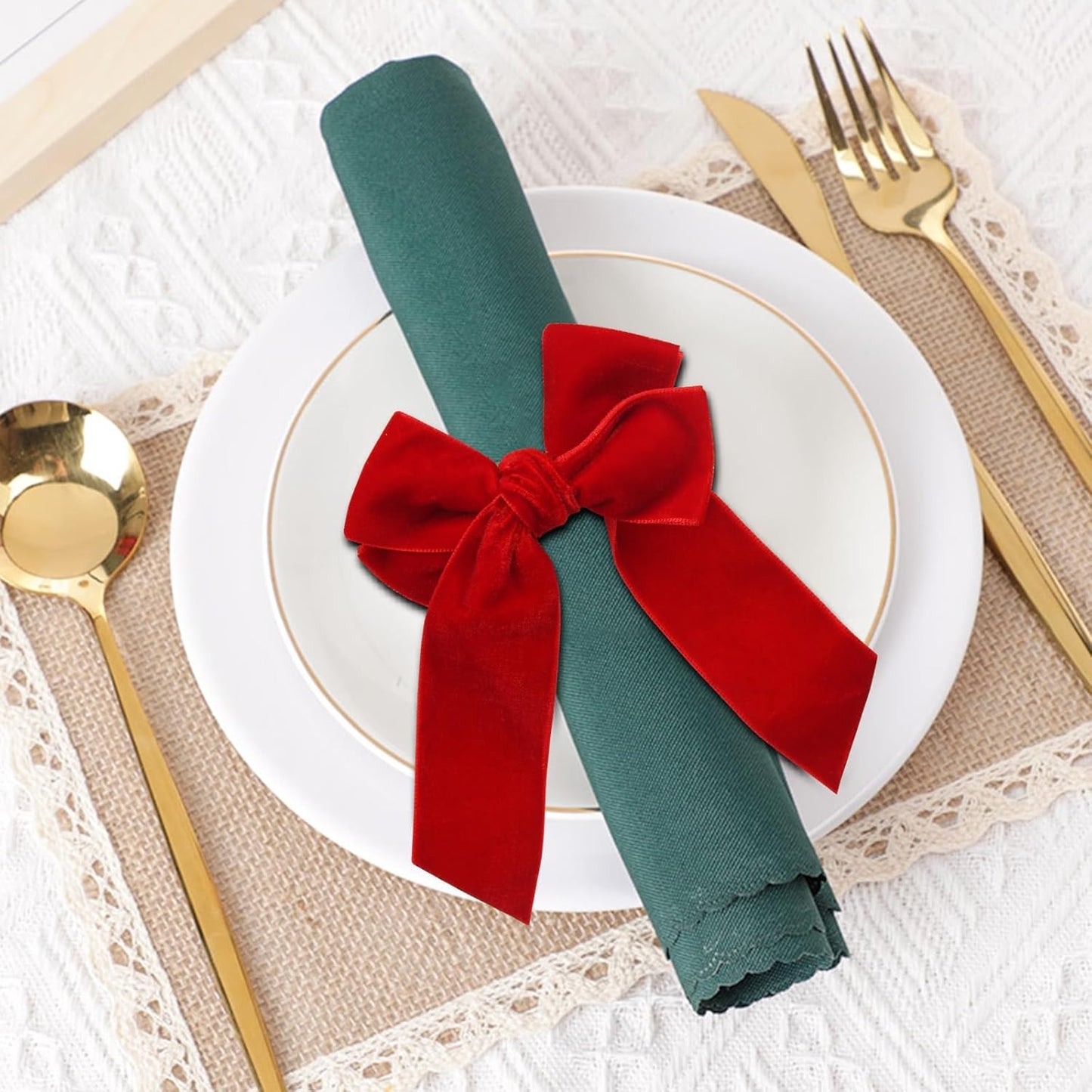 Velvet Bow Napkin Rings, Set of 4 Christmas Bowknot Napkin Holder Ring Dining Table Decor for Xmas Dinner Parties Wedding Holiday Home Table Setting(Red Bow)