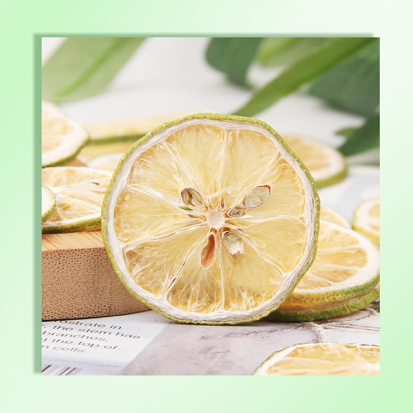 TXDYNLLK Dried Lime Slices 8.82OZ(250g) Premium Dehydrated Limes No Sugar for Crafts Cake Decoration Cocktail Fruit Tea drinks Garnish Table Scatters Candle