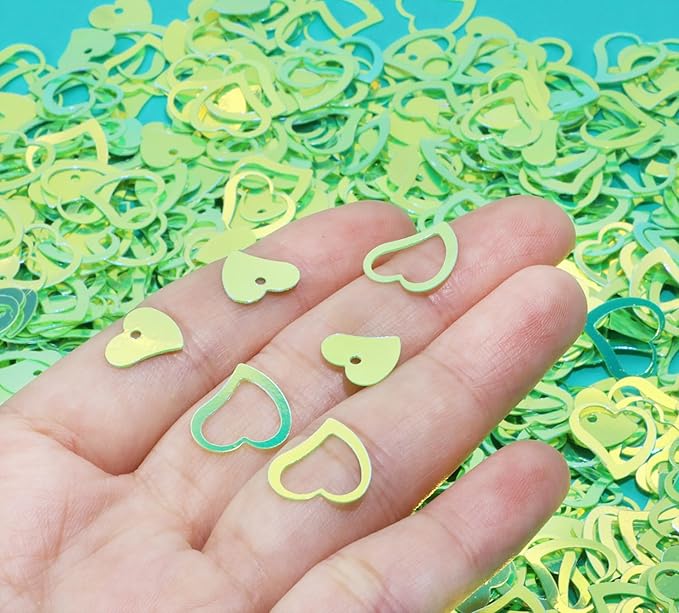 ONLYKXY 1200Pcs Love Heart Shaped Confetti, Table Wedding Decoration, Glitter Confetti for Wedding Party (Glitter Green)