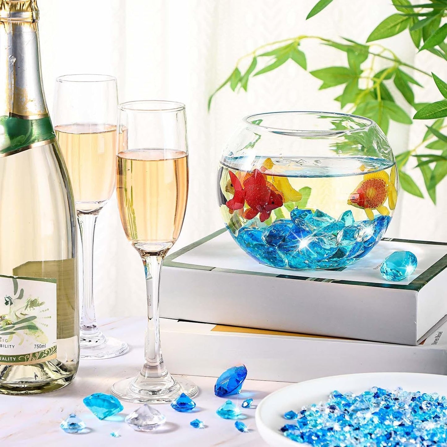 Hicarer 800-Piece Diamond Decorations - Acrylic Diamond Table Scatter Crystals for Vase Fillers, Party Table (Gradient Blue, 30mm, 20mm, 12mm, 8mm, 4mm)