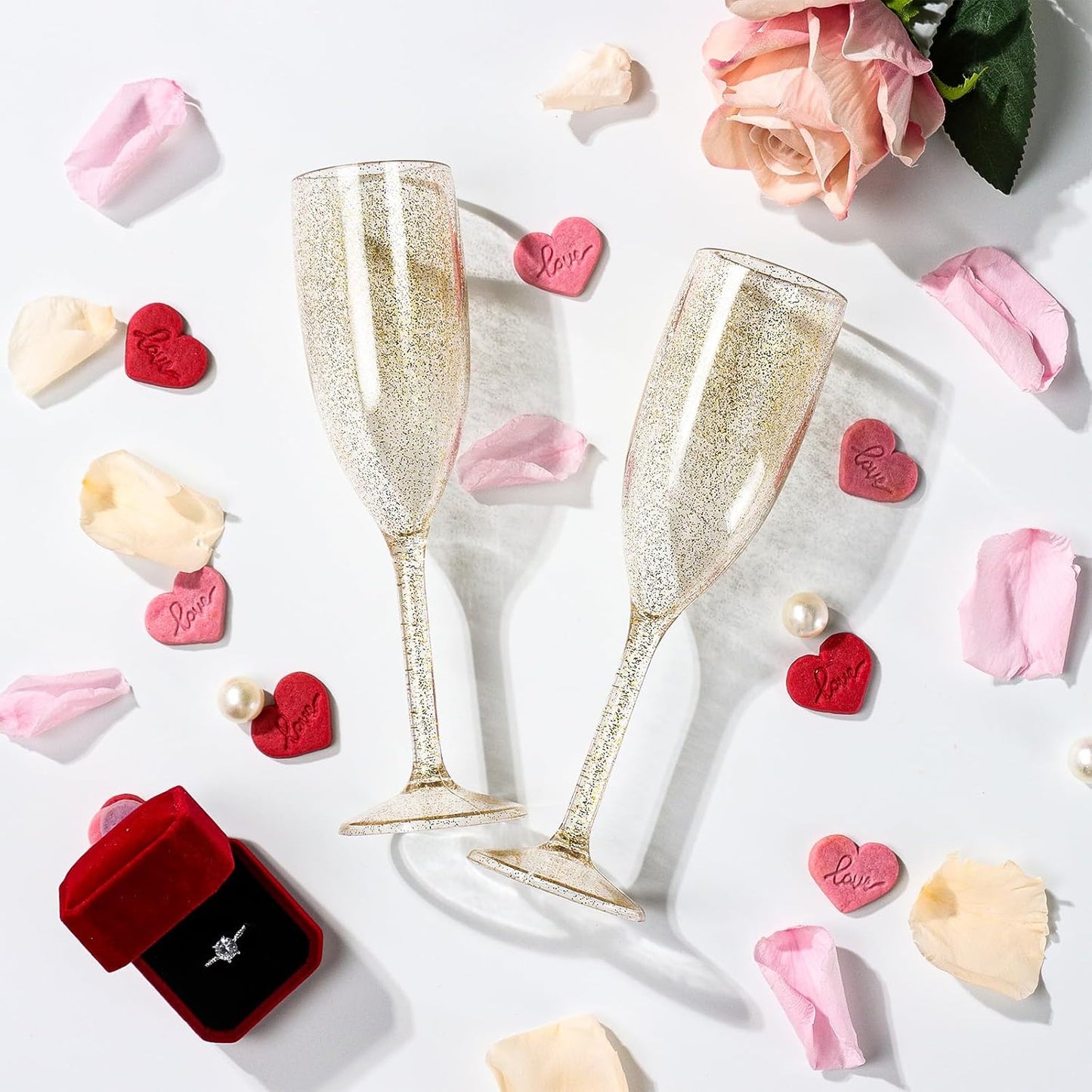 XUWAIDSGN 24 Pcs Champagne Flutes Plastic Wine Glasses Bulk Vintage Champagne Flutes Mimosa Bar Glasses Stemmed Drinking Cups 5.4OZ for Christmas Birthday Wedding Bride (24, Clear gold glitter)