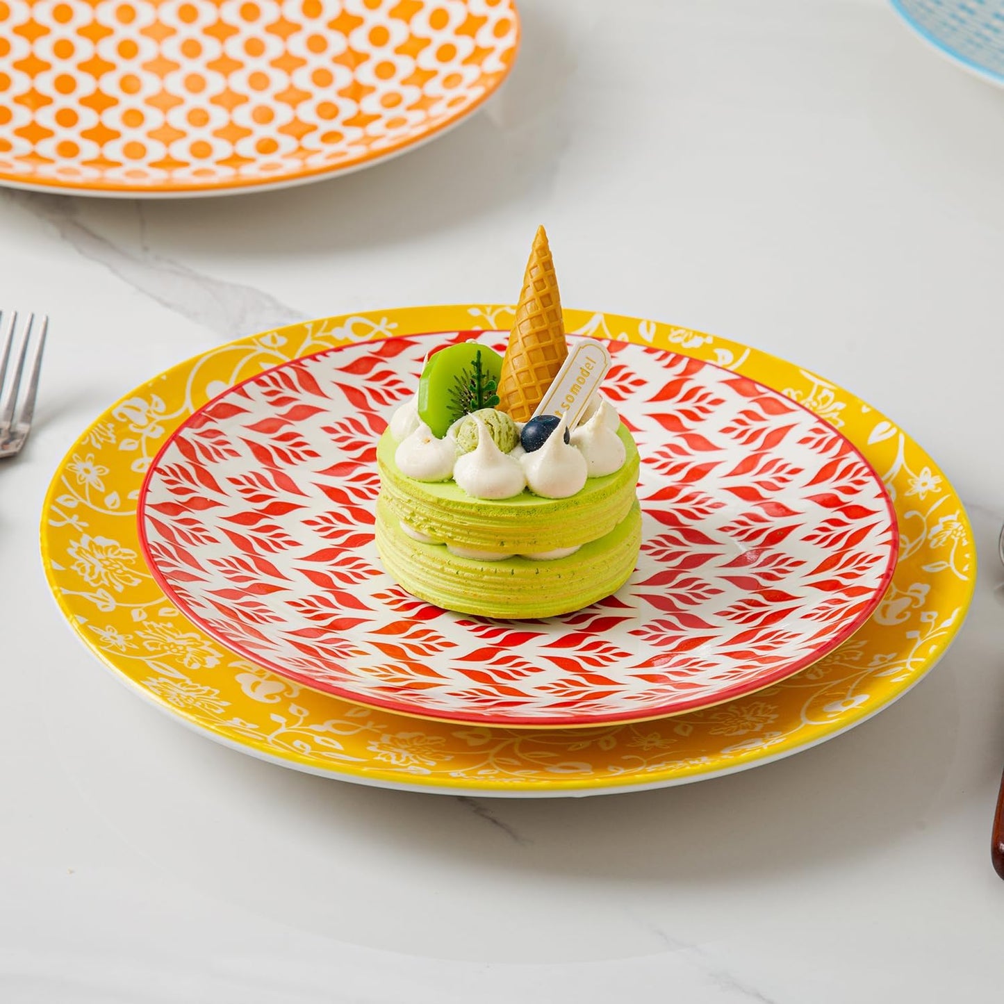 Ceramic Salad Plates Set - 8.5 Inch Small Round Kitchen Dinner Dishes Scratch Resistant Porcelain Microwave Dishwasher Safe - for Sandwich Dessert Pasta Appetizer - Set of 6 - Assorted Colors