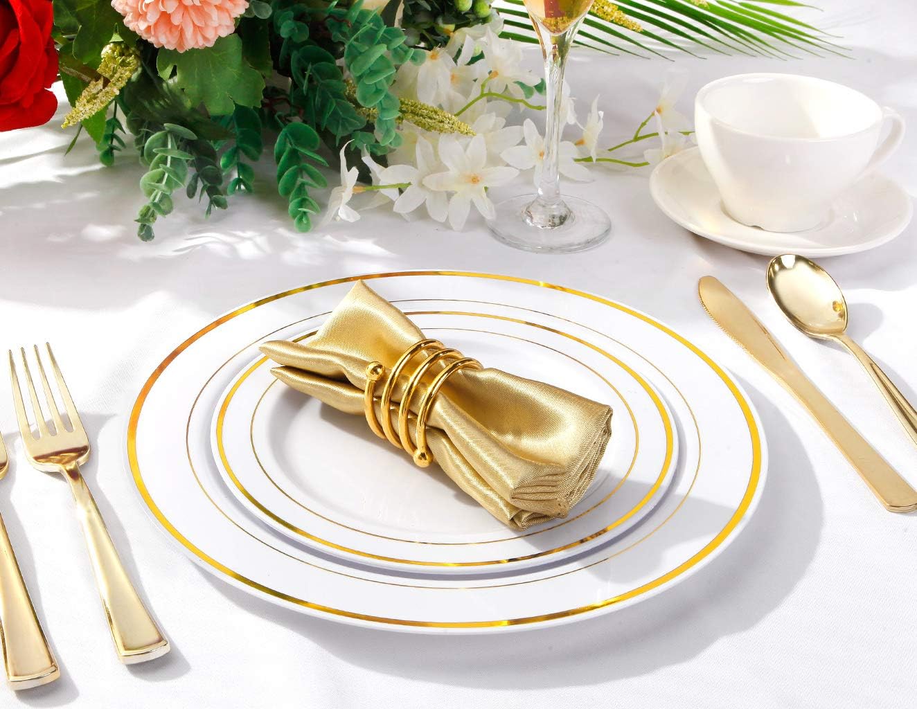 bUCLA 100Pieces Gold Plastic Plates -7.5inch White and Gold Disposable Salad/Dessert Plates - Ideal for Weddings, Party & Thanksgiving