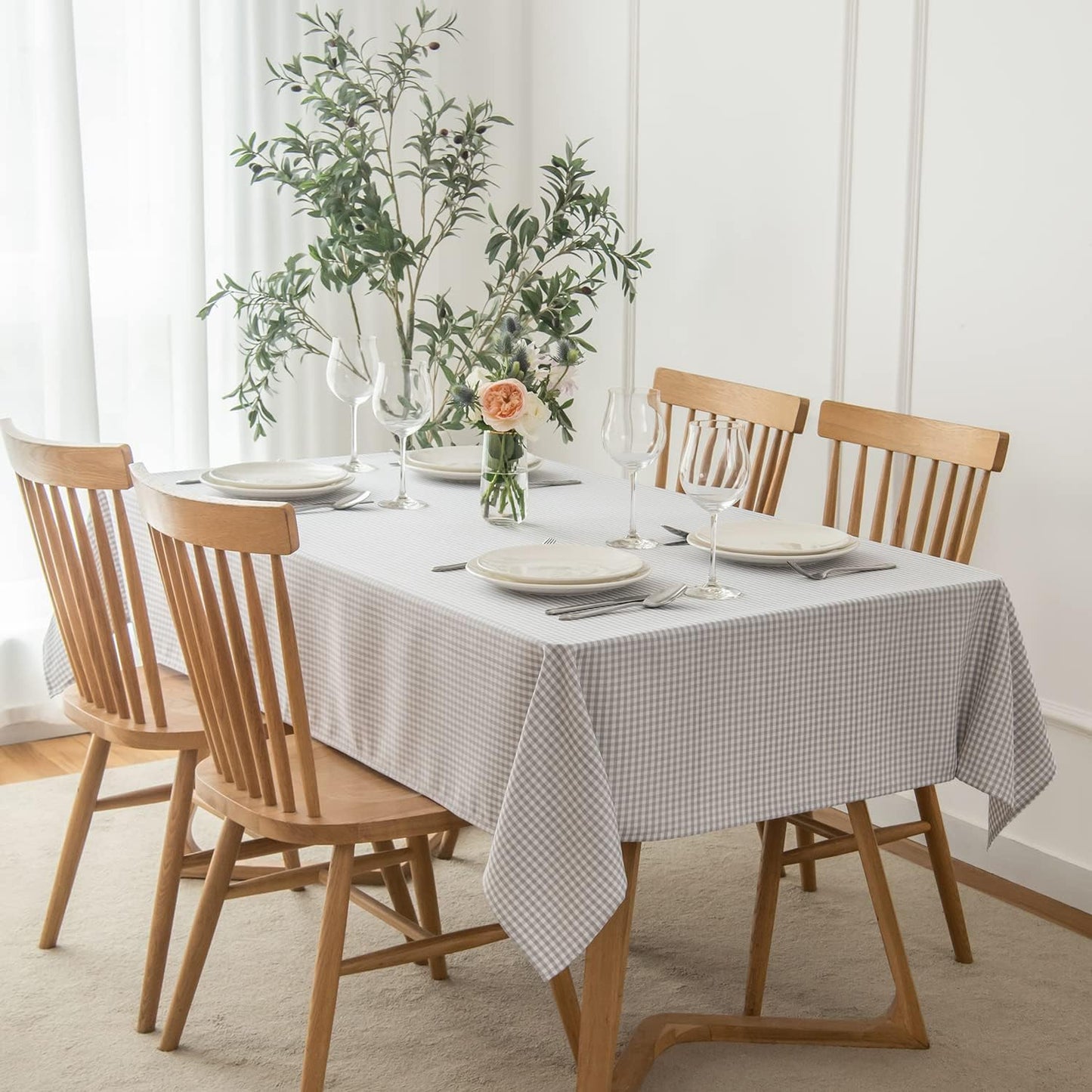 maxmill Checkered Tablecloth Stain Resistant Wrinkle Resistant Spillproof Washable Heavy Weight Table Cloth Gingham for Dining Room and Outdoor Use, Rectangle 60 x 140 Inch Grey White