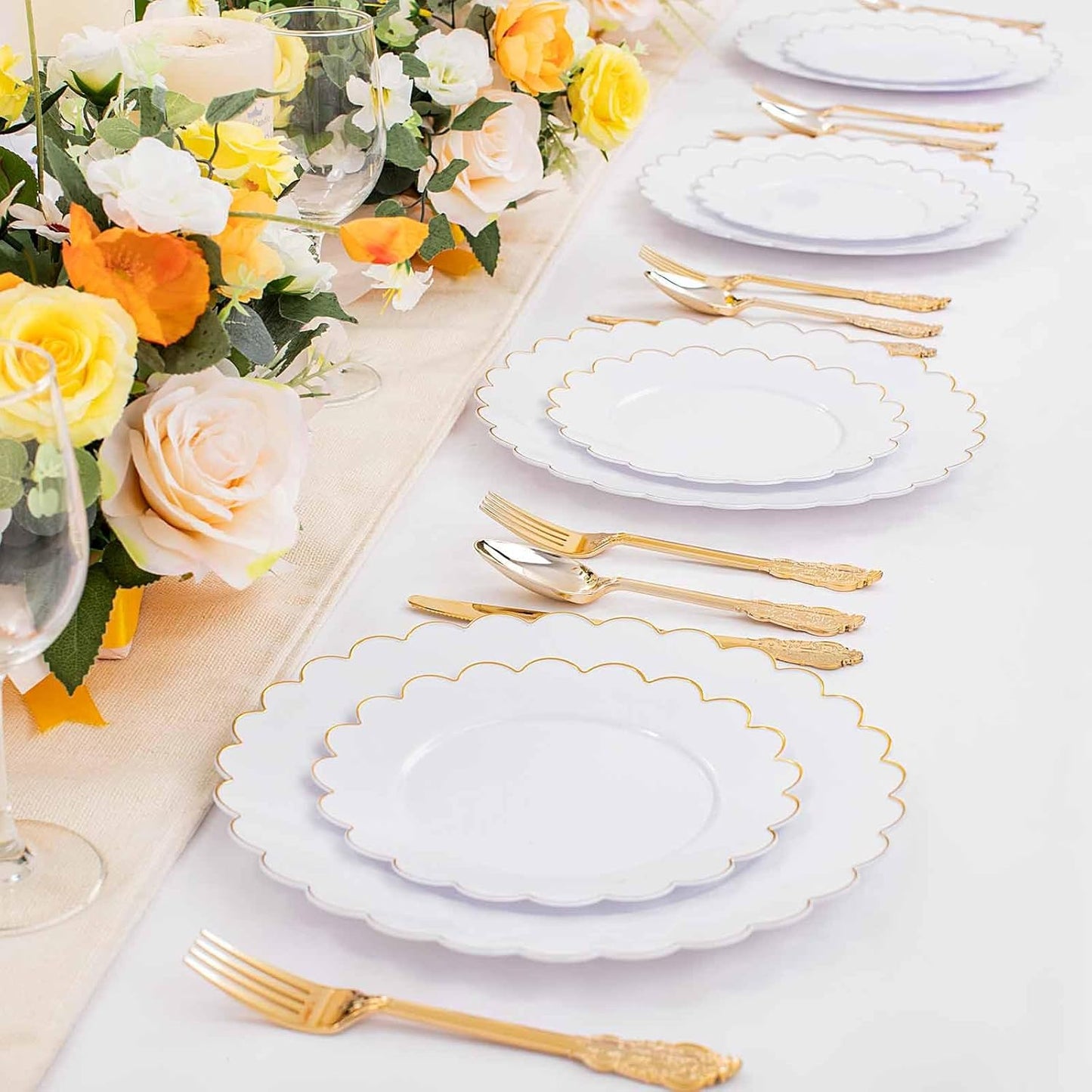 supernal 100PCS Gold Scalloped Plastic Plates -White and Gold Disposable Plates for Party Wedding -Include 50PCS 10.25inch Dinner Plate,50PCS 7.5inch Gold Dessert/Salad Plate for Birthday