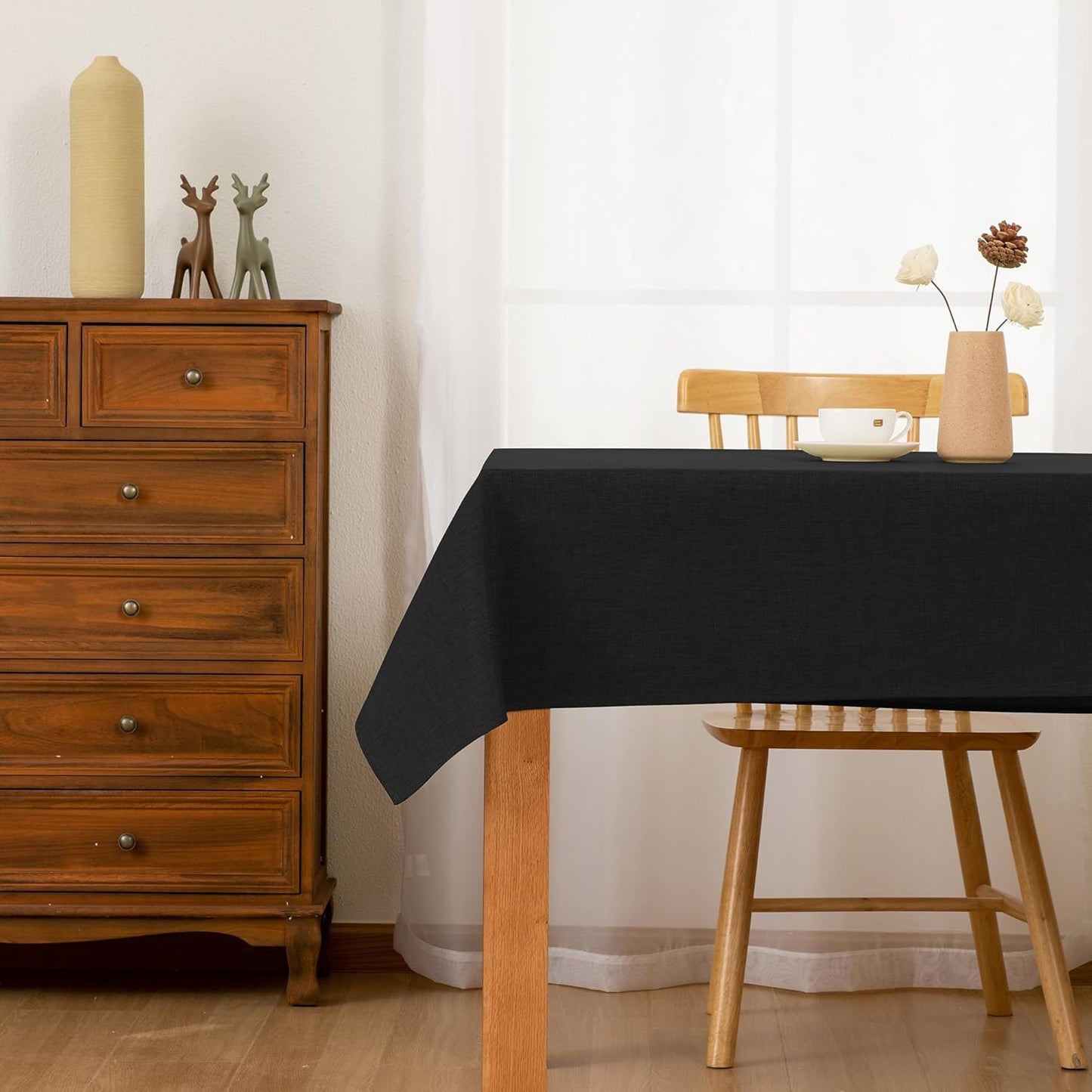 Hiasan Faux Linen Rectangle Tablecloth - Wrinkle and Stain Resistant Washable Table Cloth for Kitchen Dining Room Holiday Table Cover for Party Dinner, Black, 54 x 108 Inch