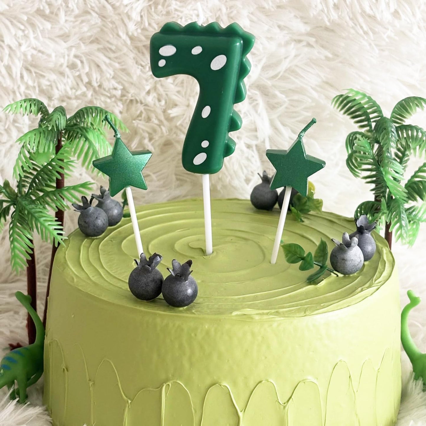 2.75 Inch Green Dinosaur Shaped 7 Number Birthday Candles and Star Birthday Candles,Suitable for Dinosaur Birthday Decorations & Themed Parties Celebration