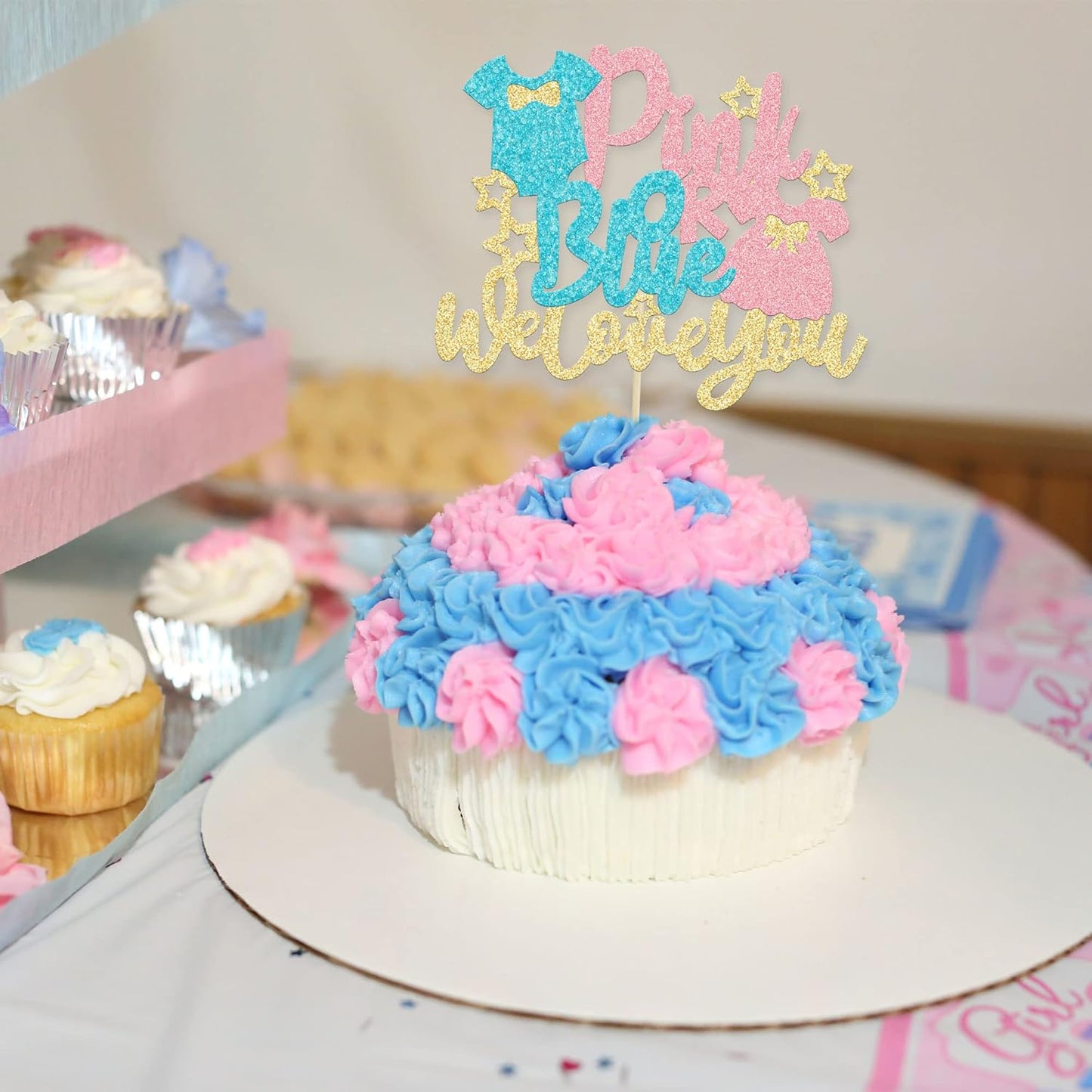 1Pc Pink or Blue Cake Topper with Glitter Onesie Dress We Love You Cake Pick Gender Reveal Cake Decorations for Baby Shower Gender Reveal Theme Kids Boys Girls Birthday Party Decoration Supplies