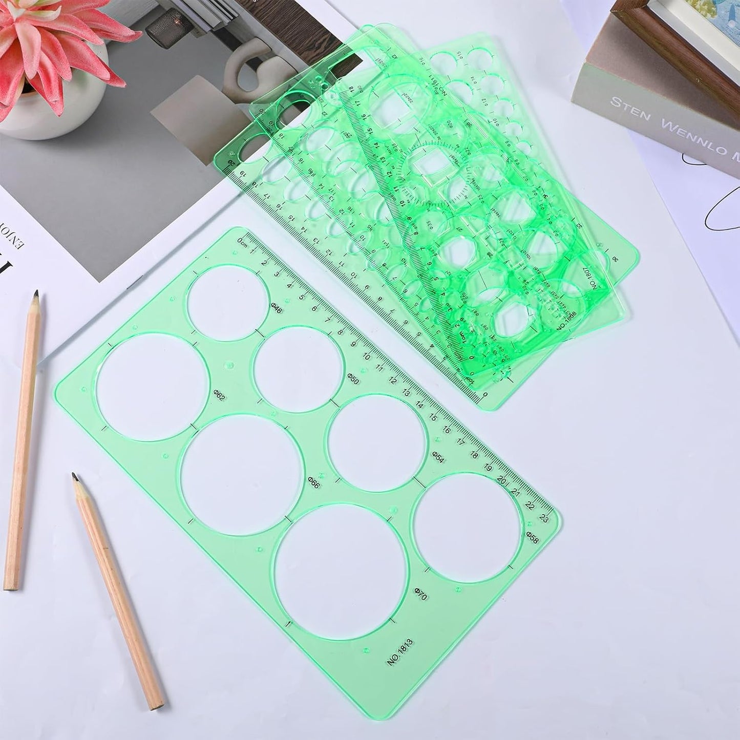Circle Template for Drawing, 4 Pcs Plastic Circle and Oval Stencil Maker Geometric Drawing Stencils Digital Measuring Rulers for Home Office Building Formwork Drawings Templates (Clear Green)