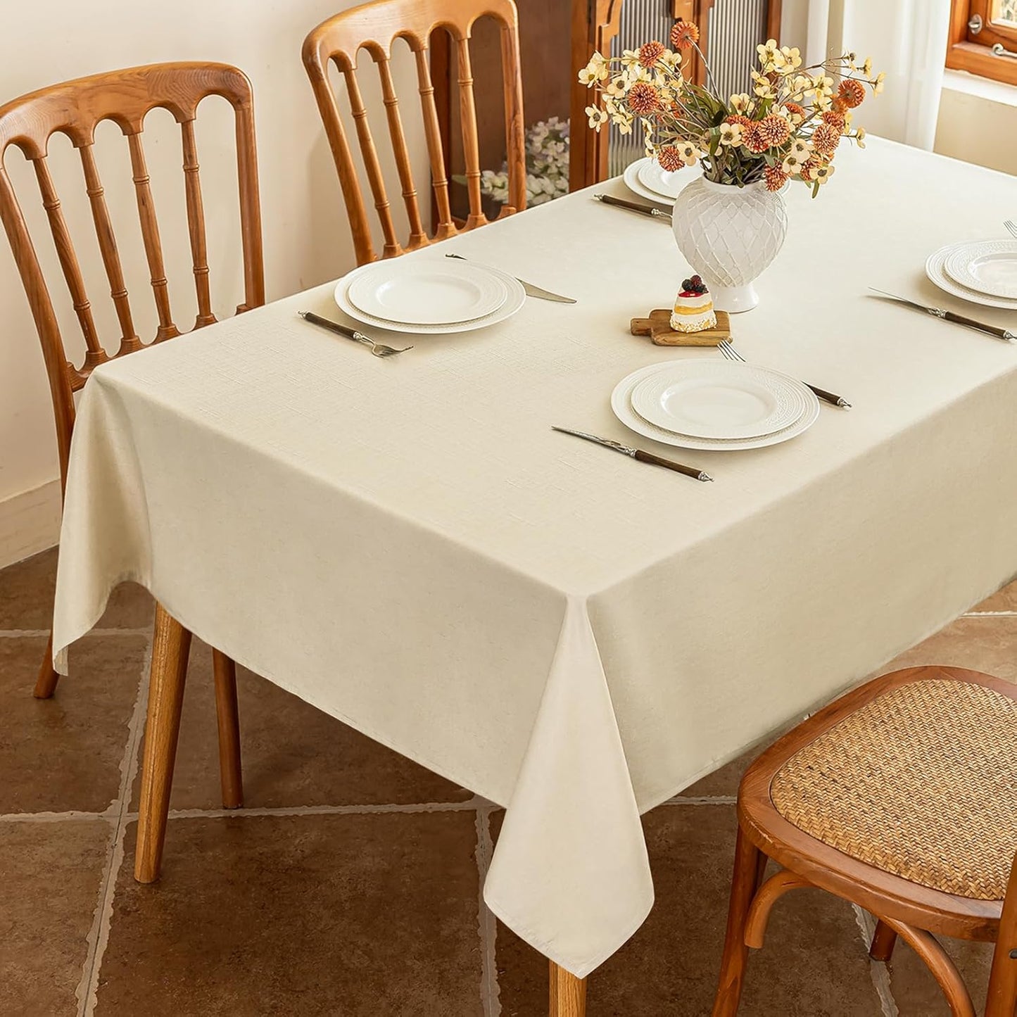 Fabric Rectangle Table Cloth, Faux Linen Textured Water Resistant & Washable Rectangular Tablecloth, Anti-Scratch for Dinning Kitchen Party,52 x 70 Inch, Beige