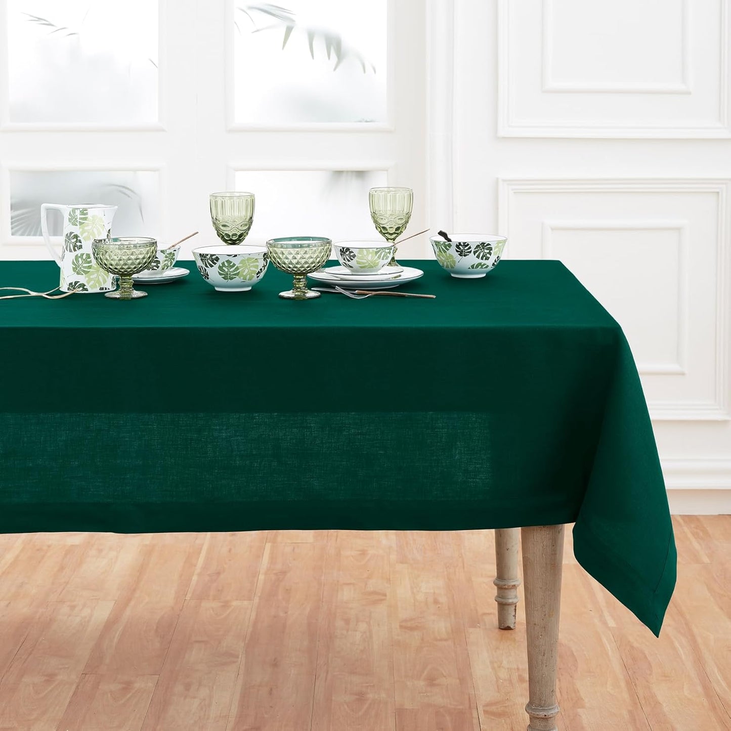 Solino Home Linen Tablecloth for Rectangle Tables 60 x 90 Inch - 100% Pure Linen Rainforest Green Table Cloth - Fete, Machine Washable Cloth Tablecloth