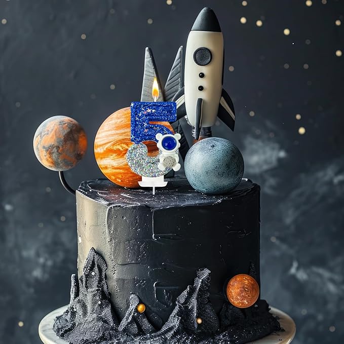 HXOUSE Astronaut 5th Birthday Candle - Space Universe Sparkler 5 Candle for Birthday Cake Boy, Topper for Party Decorations Anniversary Celebrations (Number 5)