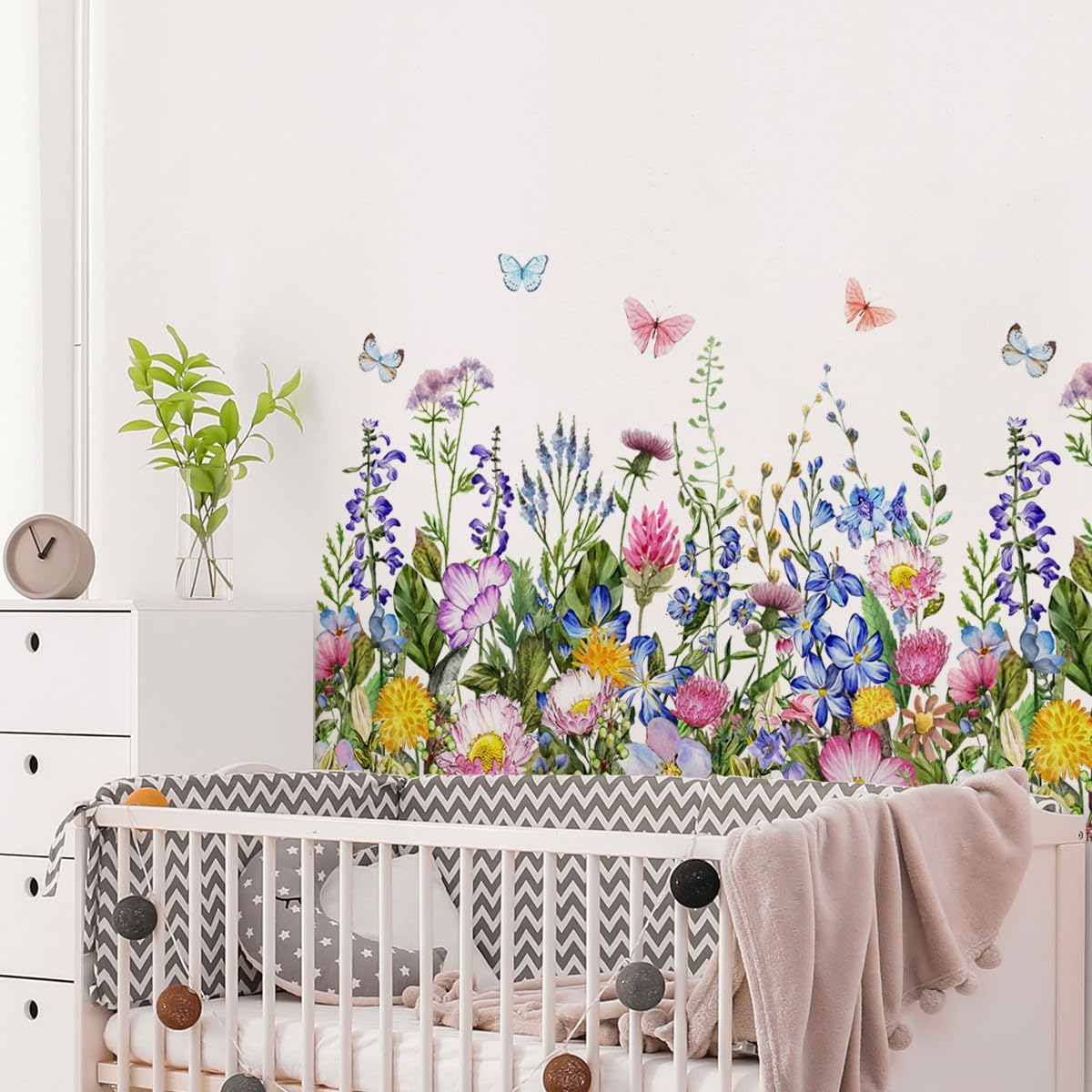 4 Pieces Flowers Wall Decals Vinyl Flowers Wall Stickers Removable Floral Murals Peel and Stick Colorful Flower Decor for Girls Bedroom Living Room Nursery (Butterfly)