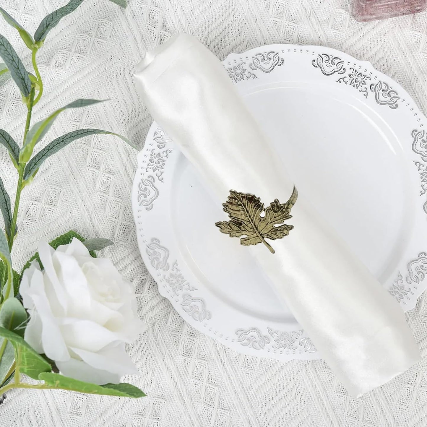 12Pcs Maple Leaves Napkin Ring, Fall Metal Napkin Ring Holder Maple Leaves Serviette Buckle Holder Autumn Leaf Napkin Buckle for Harvest Season Thanksgiving Fall Decoration