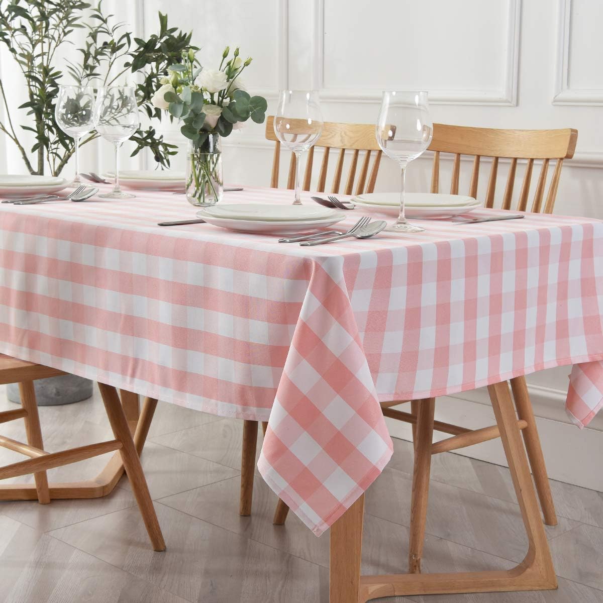 maxmill Checkered Rectangular Tablecloth Water Resistance Antiwrinkle Spillproof Heavy Weight Soft Gingham Plaid Table Cloth for Buffet Banquet Parties Holiday Dinner, 60 x 104 Inch Pink and White