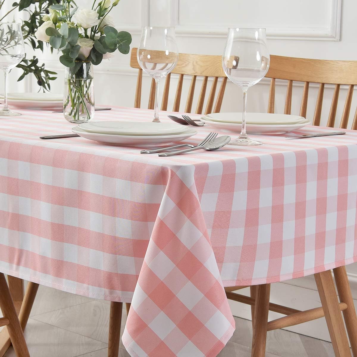 maxmill Square Checkered Tablecloth Water Resistance Antiwrinkle Spillproof Heavy Weight Gingham Table Cloth Buffalo Plaid for Buffet Banquet Parties Event Holiday Dinner 70 x 70 Inch Pink and White