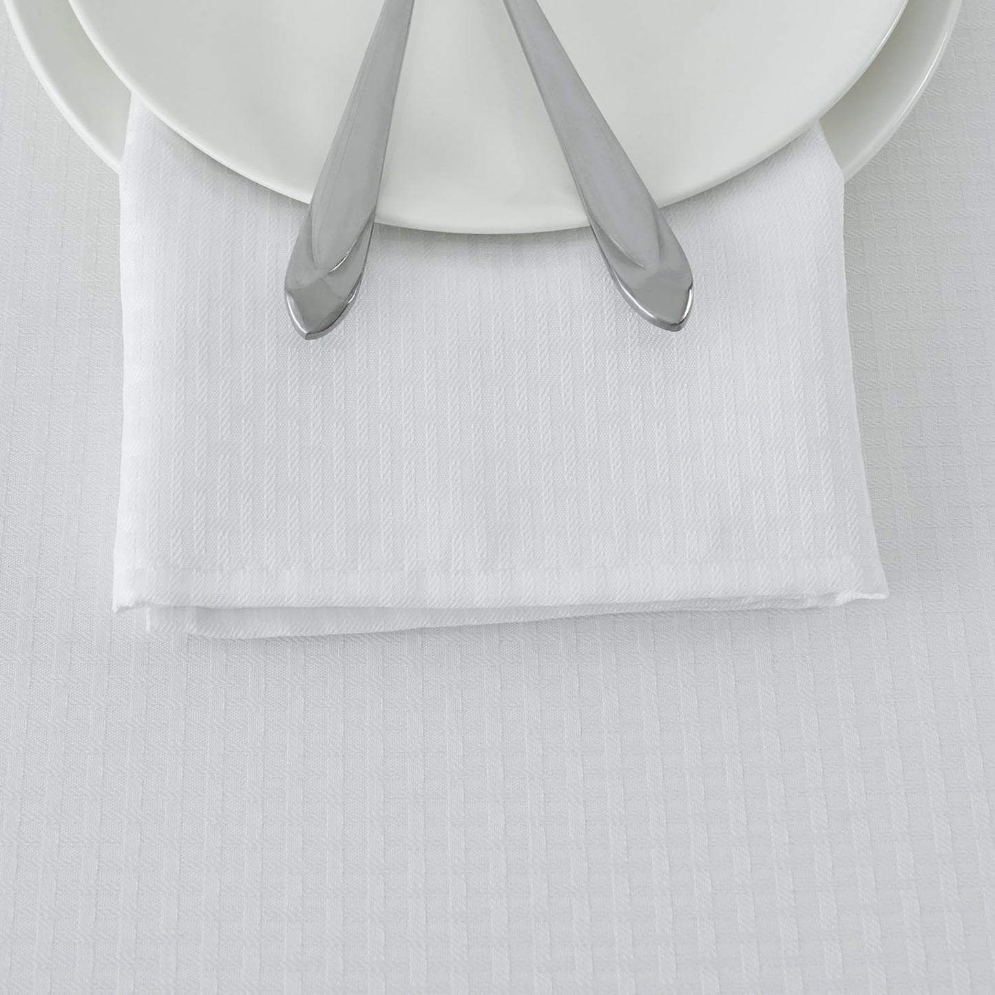 maxmill Cloth Napkins 20 x 20 Inch Weaved Texture Pattern Soft Comfortable and Luxury Serviette for Restaurant Family Dinners Weddings Parties and Banquets Set of 4 Pieces, White