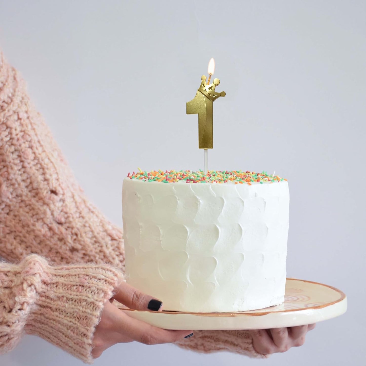 The Gold Number 1 Birthday Candle for Cake is Beautiful Number 1 Candle for First Birthday Decorations for Boys and Girls (Gold-1, Crown)