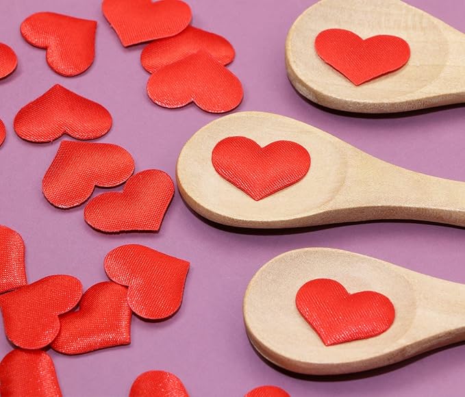 ONLYKXY 200Pcs Sponge Confetti Flower Decor Heart Shape Petals Table Wedding Decoration Glitter Scatter for Wedding Party Valentine's Day Scatter Ponge Petal Confetti (Red)