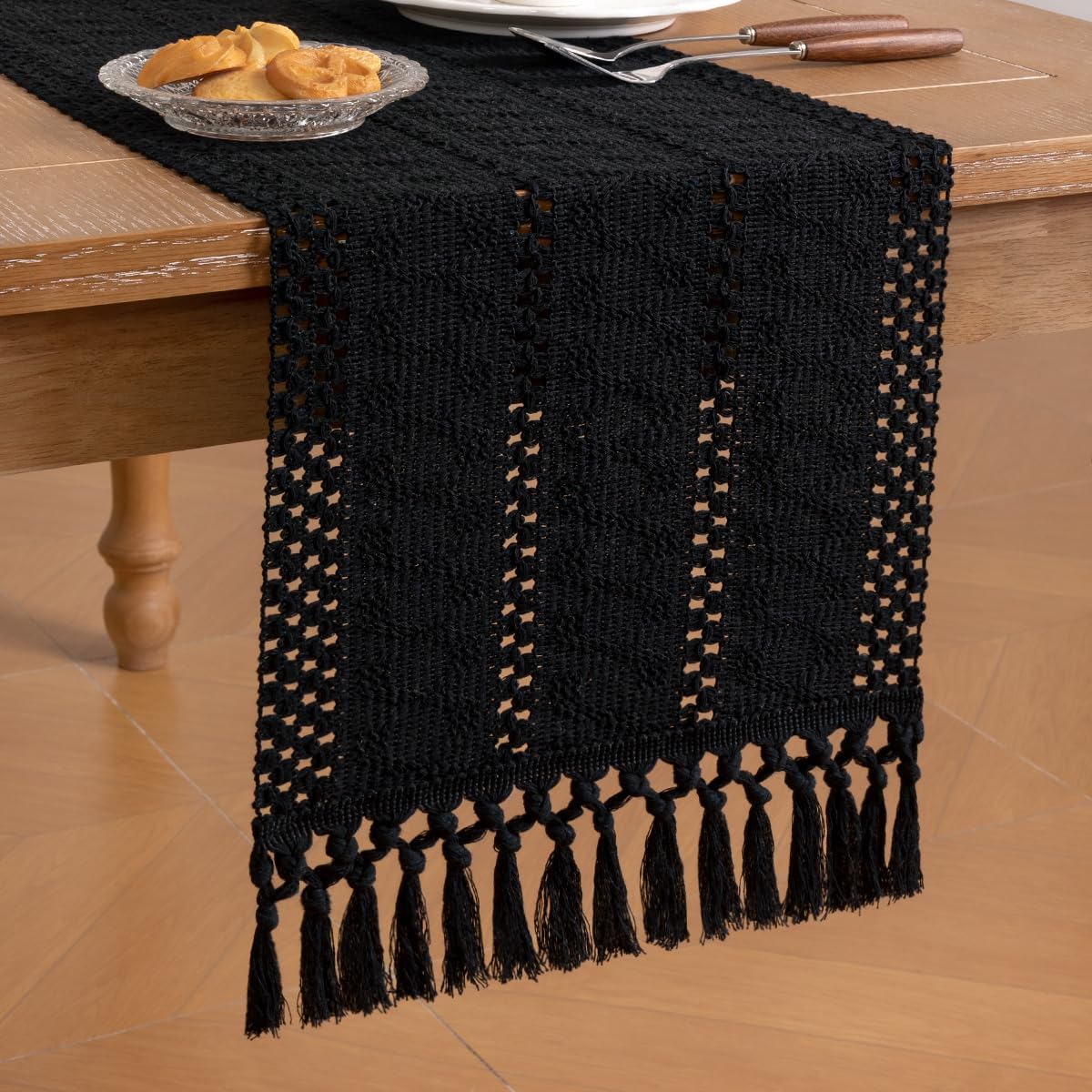 Socomi Boho Table Runner Fall Thanksgiving Farmhouse Rustic Dining Kitchen Centerpiece Decor Small Macrame Woven Cotton Linen Coffee Table Runner for Dresser Scarf Home Decor 12x36 inch Black