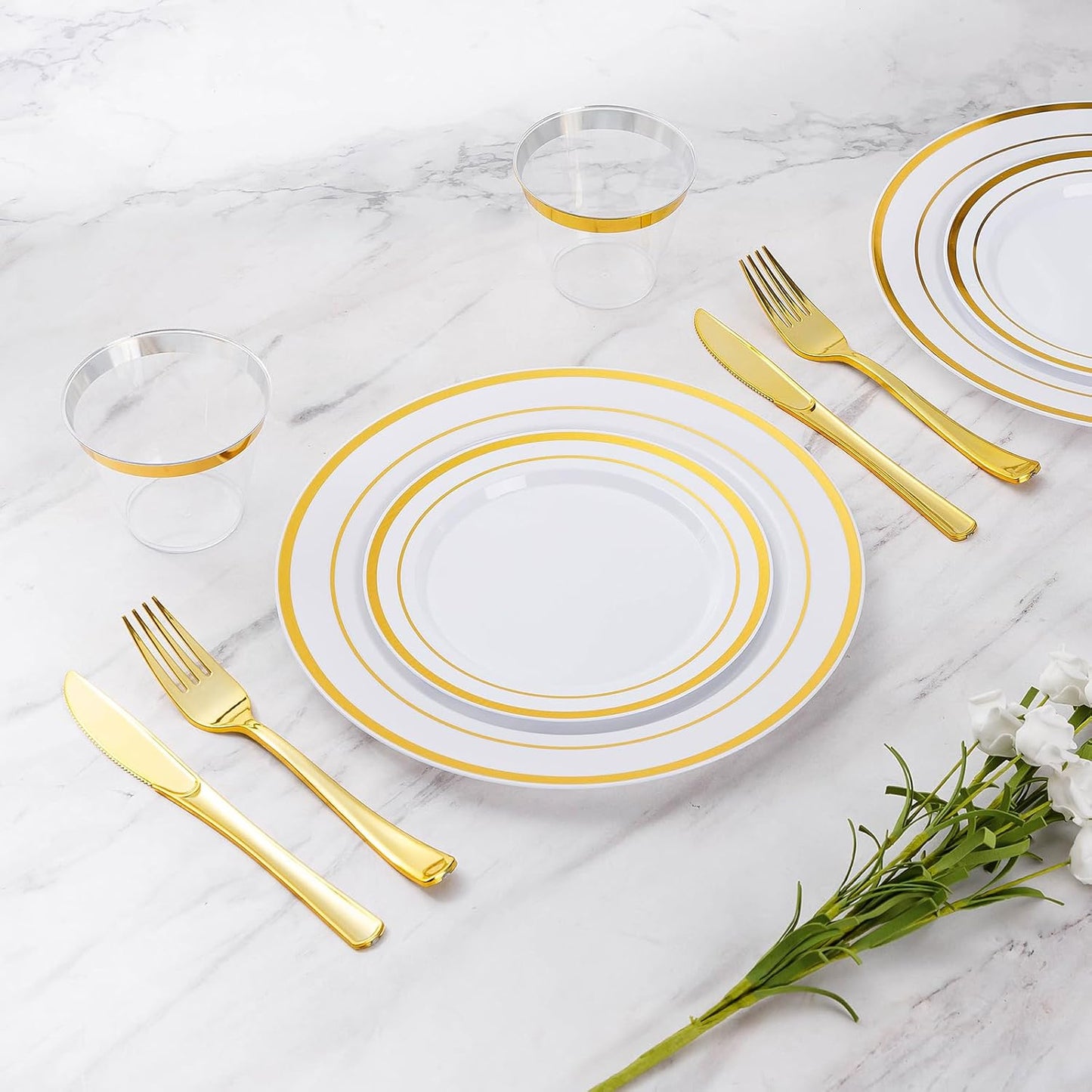 Goodluck 300 Pieces Gold Disposable Plates for 50 Guests, Plastic Plates for Party, Wedding, Dinnerware Set of 50 Dinner Plates, 50 Salad Plates, 50 Spoons, 50 Forks, 50 Knives, 50 Cups