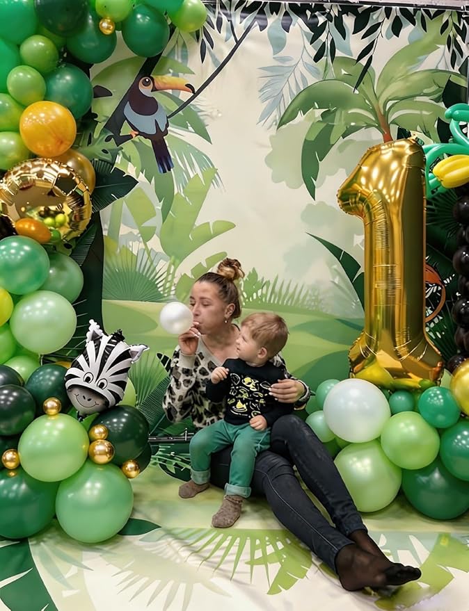 Green Balloon Arch Garland Kit,131PCS Shades of Green and Gold Balloon Arch, Latex Party Balloons in Different Sizes for St Patricks Day, Baby Shower, Birthday Decor
