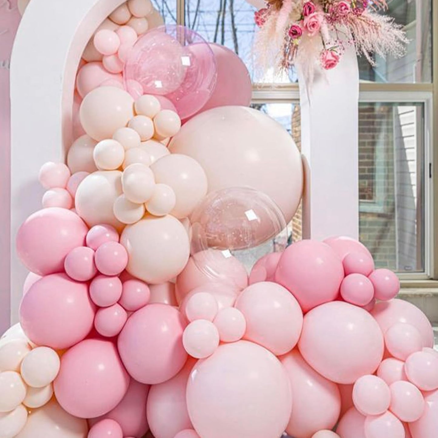 PartyWoo Pink and White Balloons, 140 pcs Pastel Pink and White Balloons Different Sizes Pack of 18 Inch 12 Inch 10 Inch 5 Inch for Balloon Garland or Arch as Birthday Decorations, Party Decorations