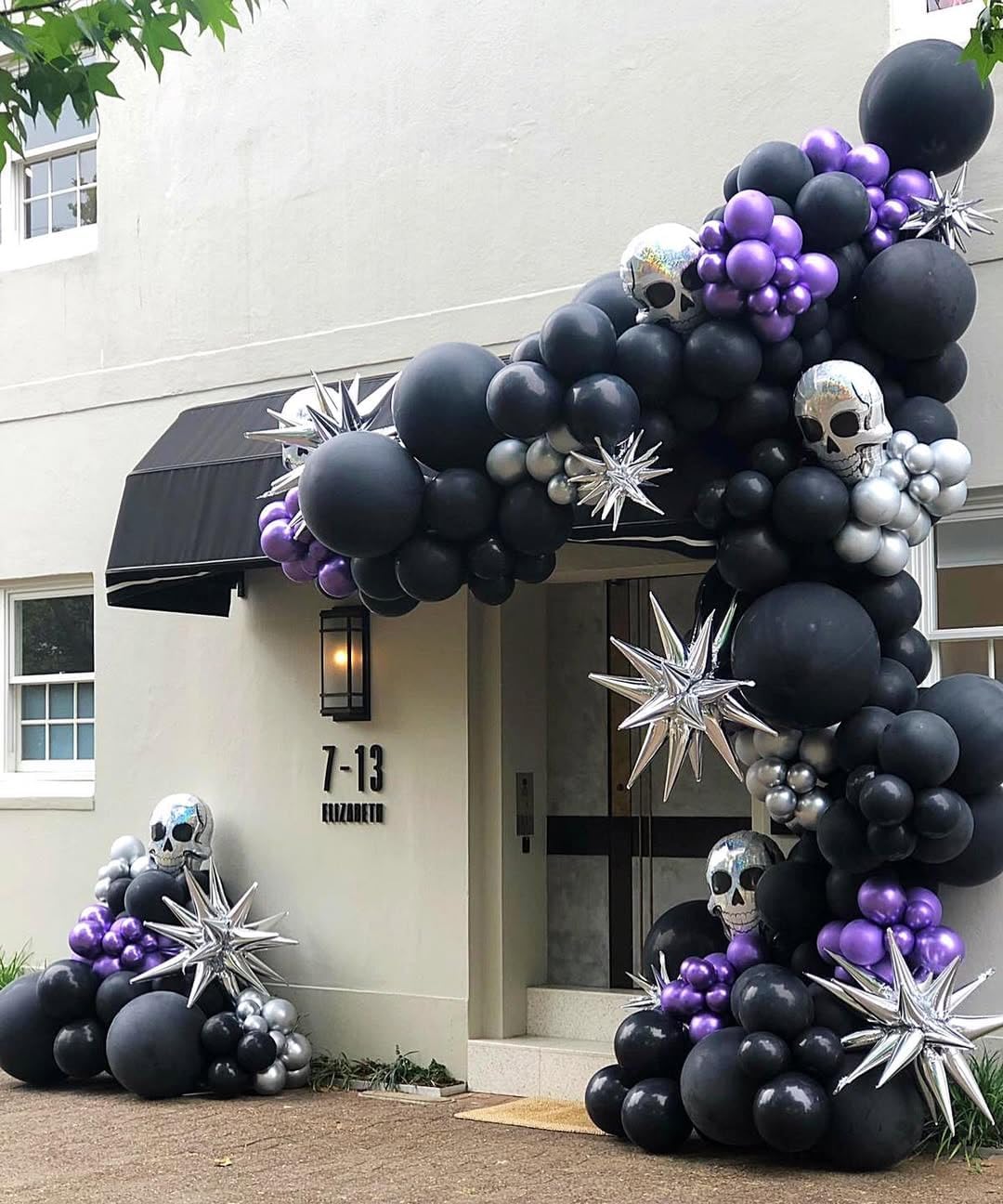 Purple and Black Balloon Arch Kit, 132Pcs Explosion Star Metallic Silver Purple Black Confetti Balloon Garland kit Different Size Balloons for Halloween Graduation Birthday Party Decorations