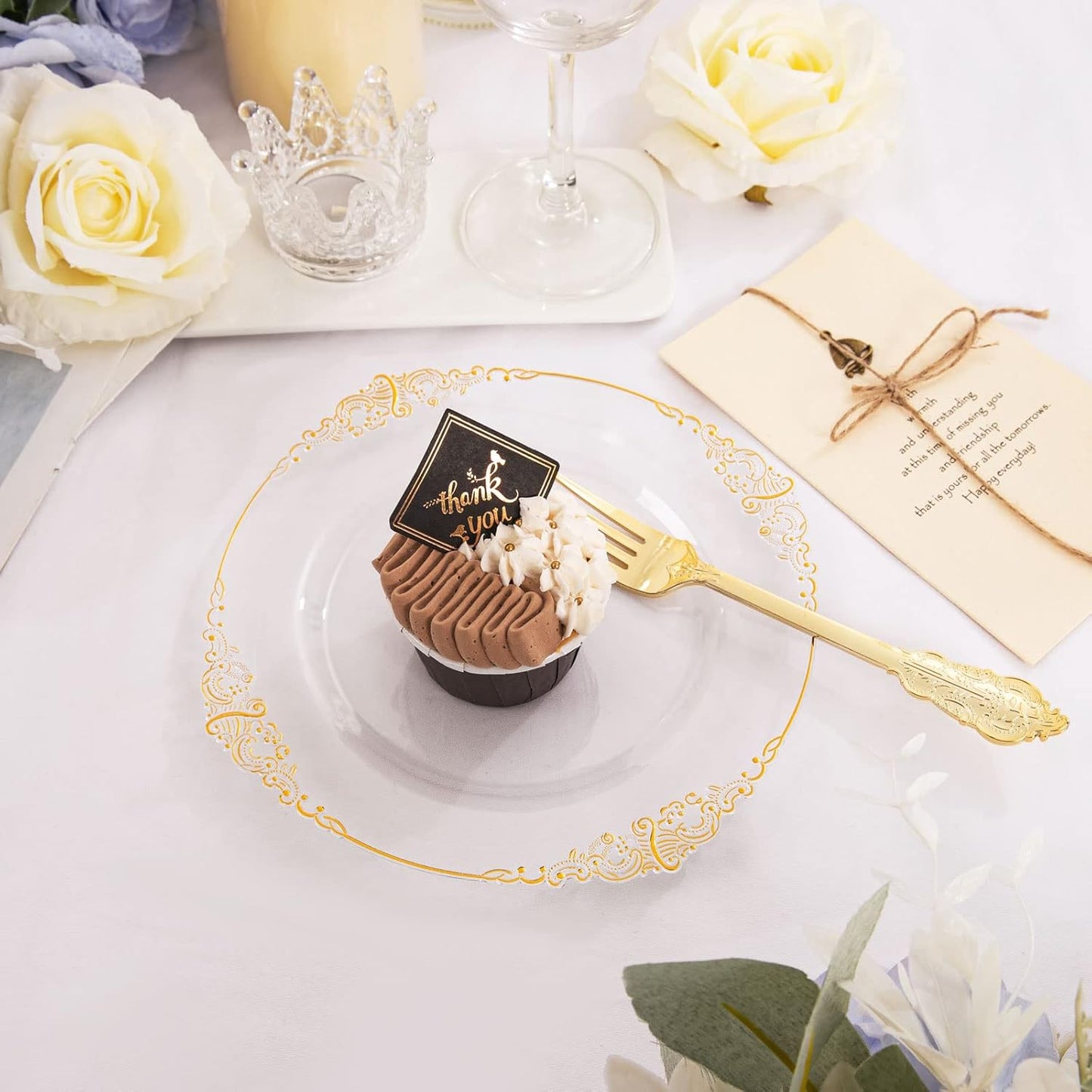 Morejoy 100pcs Gold Plastic Plates - Clear Gold Disposable Plates - 7.5 inch Clear and Gold Dessert Plates, Clear Plastic Plates with Gold Rim for Weddings & Parties & Shower