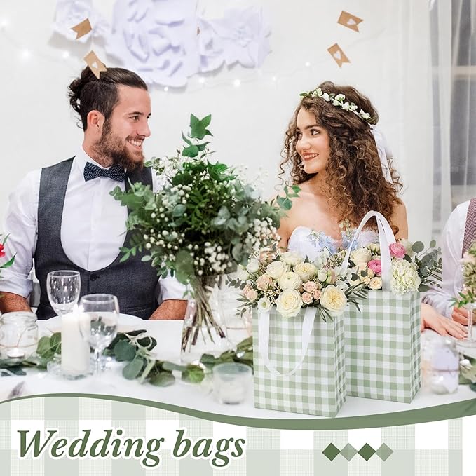 Supervitae 24 Pack Gingham Gift Bags Medium Green and White Theme Party Decoration Supplies Reusable Non Woven Totes for Checkered Dinner Baby Shower Wedding Party Favor(9.8" x 7.9" x 3.9")