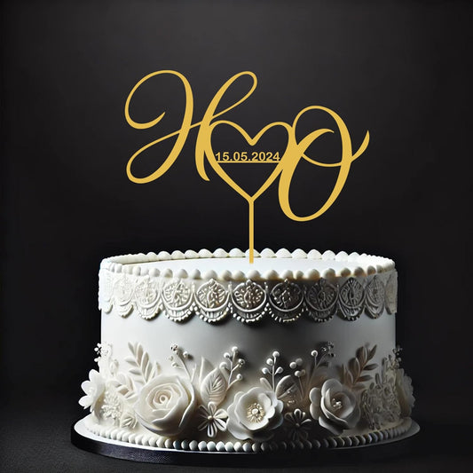 Customized Wedding Cake Topper, Custom Monogram Cake Toppers, Wedding Cake Topper with Heart, Decorating the Wedding with Cake Topper, Ideal for Weddings, Anniversaries, and Engagements