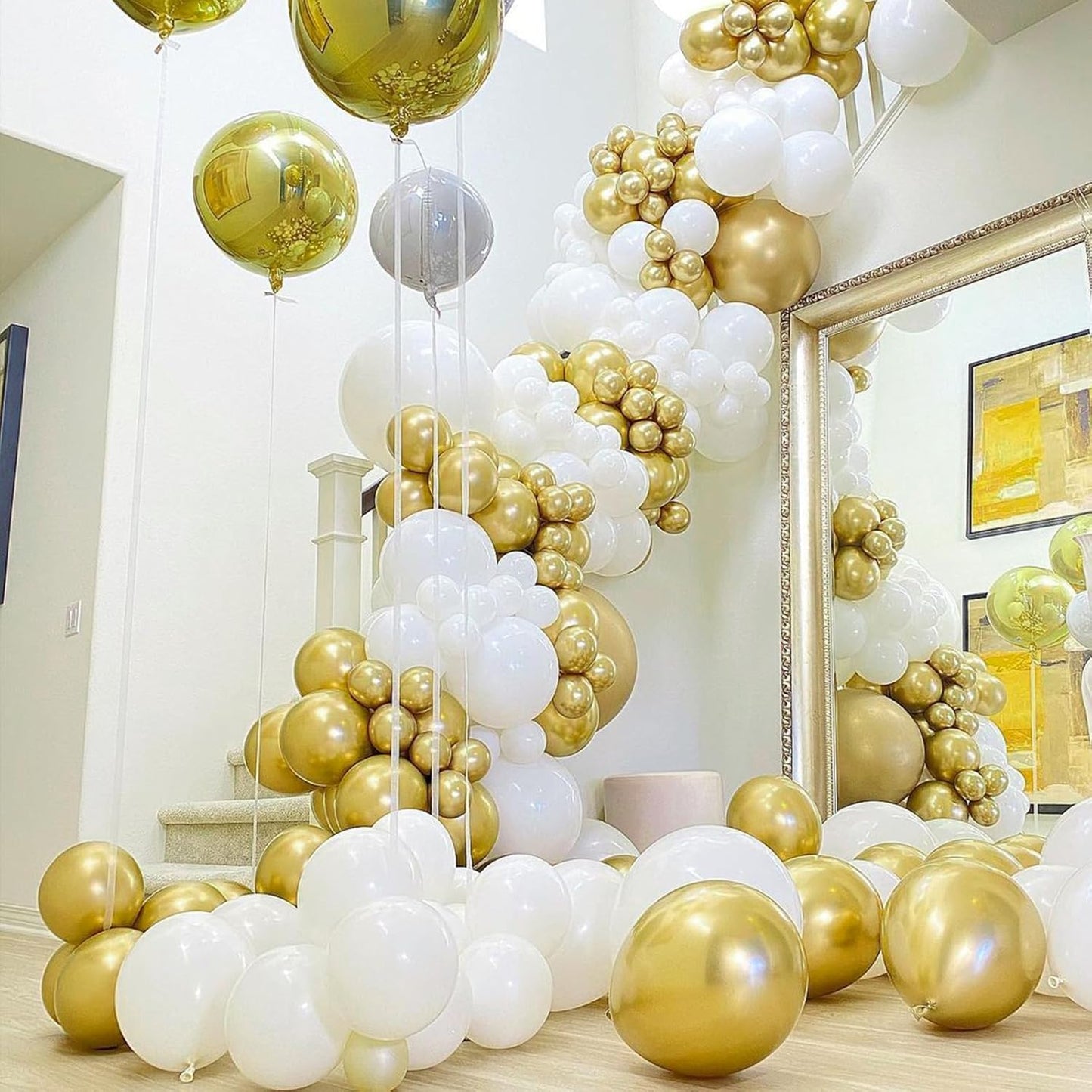 PartyWoo Gold Balloons 100pcs Different Sizes of 18 12 10 5 Inch Gold Balloon Arch Kit Garland for Birthday Wedding Anniversary Baby Shower Graduation Retirement Casino Party Decorations Gold-G101