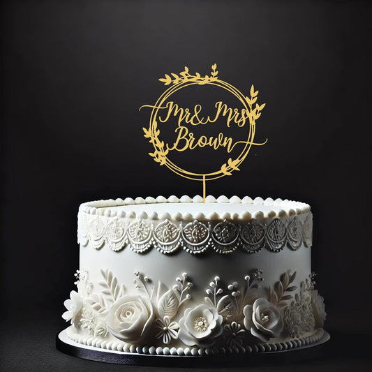 Elegant Customizable Wedding Cake Topper with Wreath and Heart, Decorating the Perfect Wedding Cake