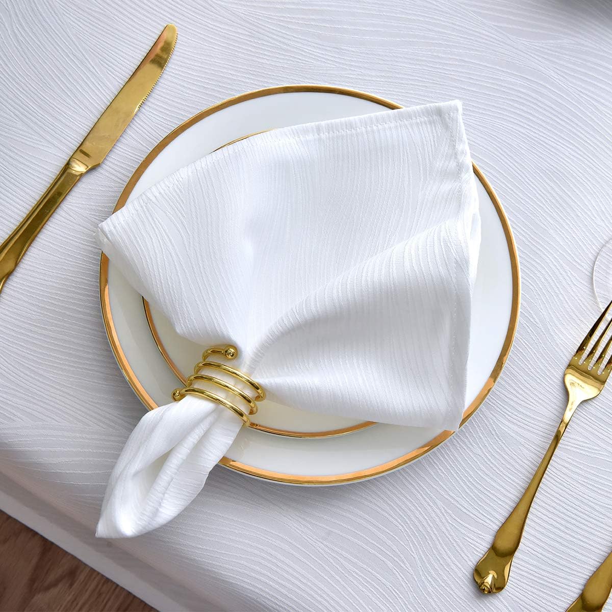 maxmill Jacquard Cloth Napkins 20 x 20 Inch Swirl Pattern Soft Comfortable and Luxury Serviette for Family Dinners Weddings Parties and Banquets Set of 4 White