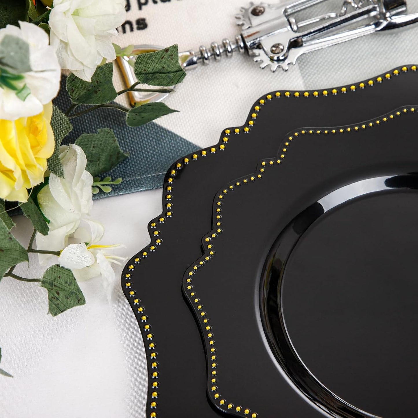 COLOSUS Black Plastic Plates Set,Heavy Duty Black Disposable Plates for 50 guests,Include 50PCS 10.5inch Dinner Plate and 50PCS 8.25 inch Dessert Plate for Halloween Party/Wedding/New Year/Birthday