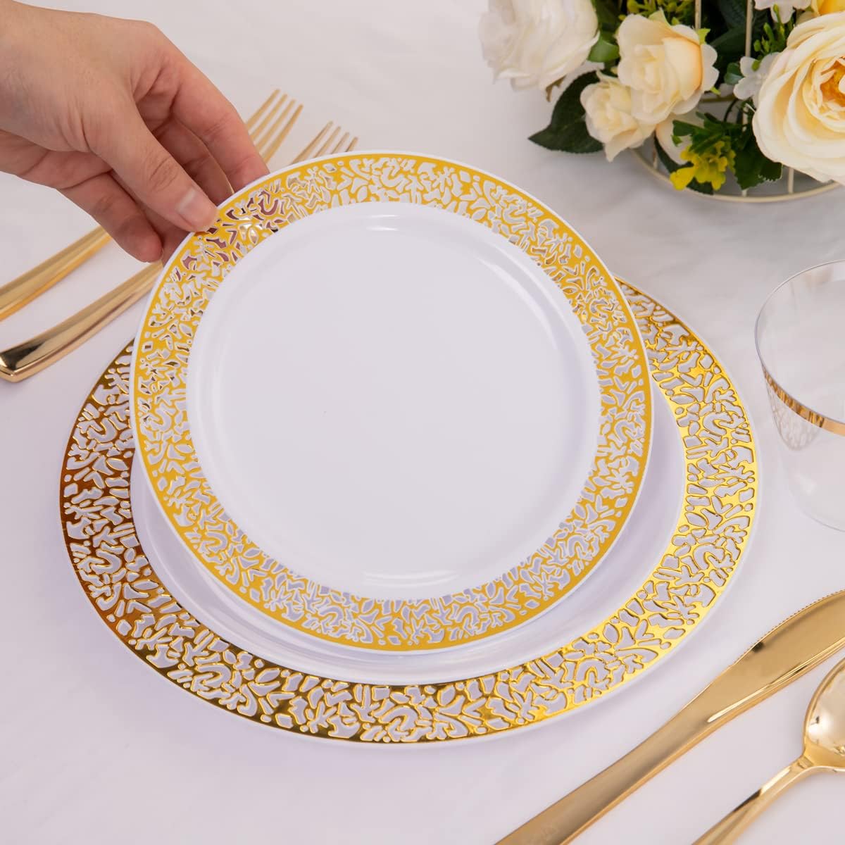supernal 100pcs Gold Plastic Plates, 10.25" White Plastic Dinner Plate, Gold Lace Plates Heavy Duty,Disposable Plate for Tableware Weddings Celebrations and Parties