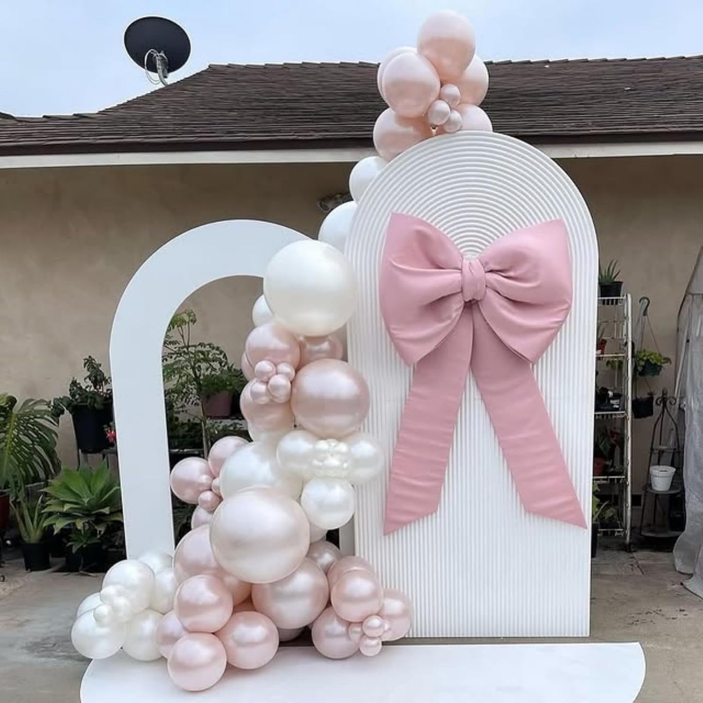 Pearl White and Pink Balloons Arch Double Stuffed Balloons Garland Pare Pink Blush Beige Cream Latex Balloon with Clear Balloon for Neutral Birthday Party Decoration Baby Girl Bridal Shower Wedding