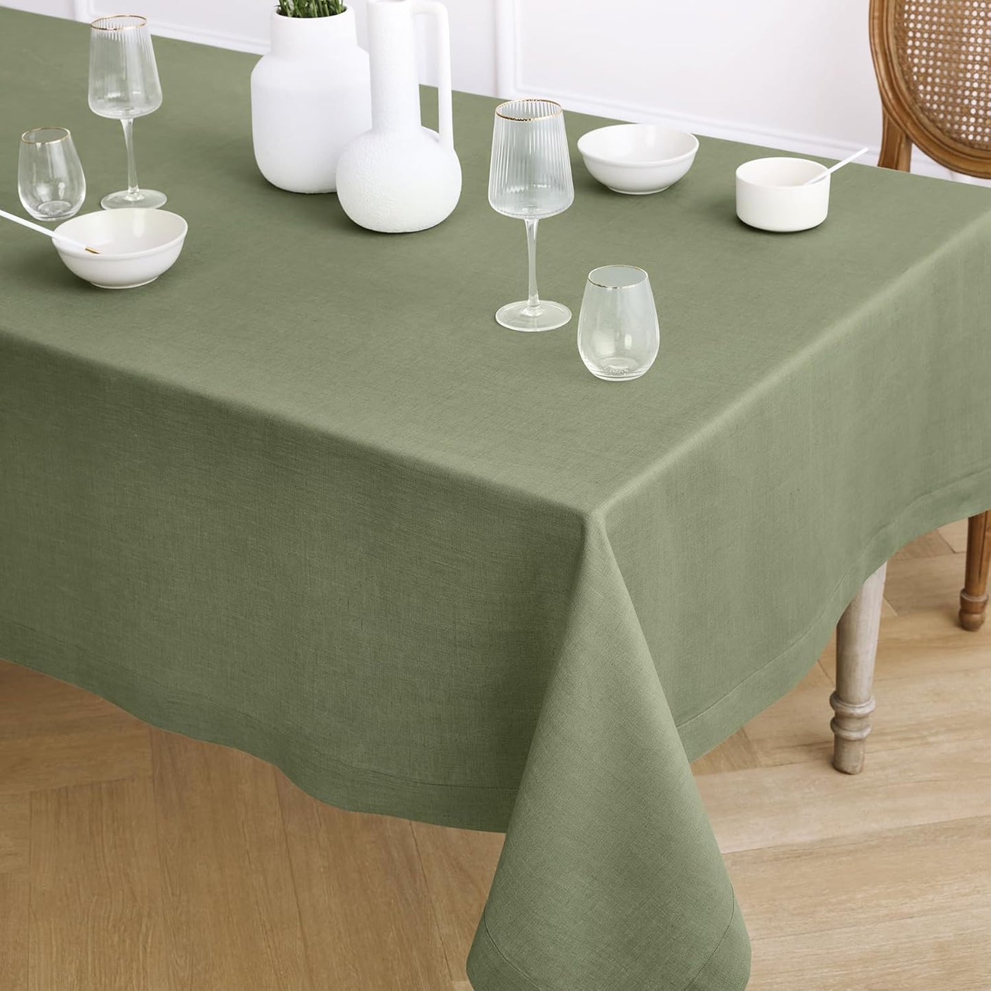 Solino Home Linen Tablecloth 60 x 108 Inch - 100% Pure Linen Oil Green Table Cloth for Rectangle Tables - Fete, Machine Washable Tablecloth for Fall, Autumn, Thanksgiving, Christmas