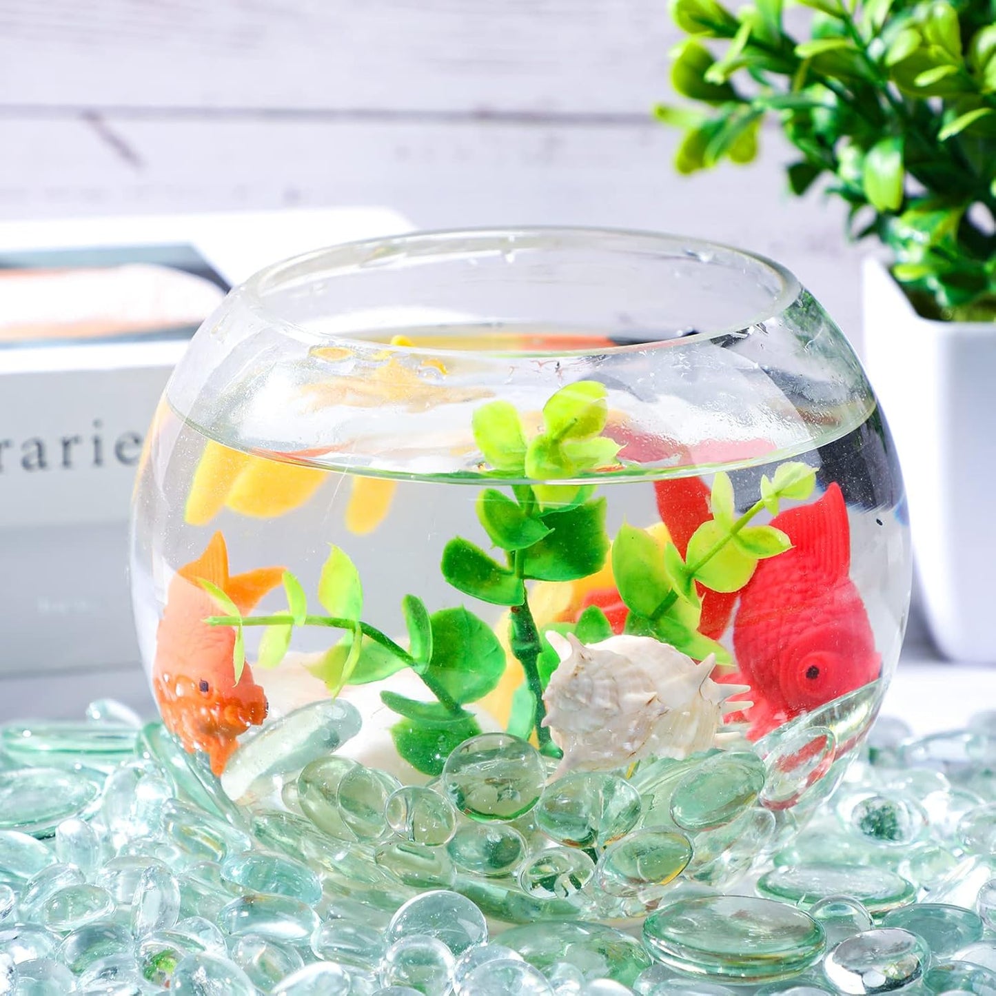 Honeydak 600 Pcs Flat Glass Marbles for Vases Glass Pebbles Floral Fish Tank Rocks for Vases Table Scatter Aquarium Decor (2.4LB) (Clear)