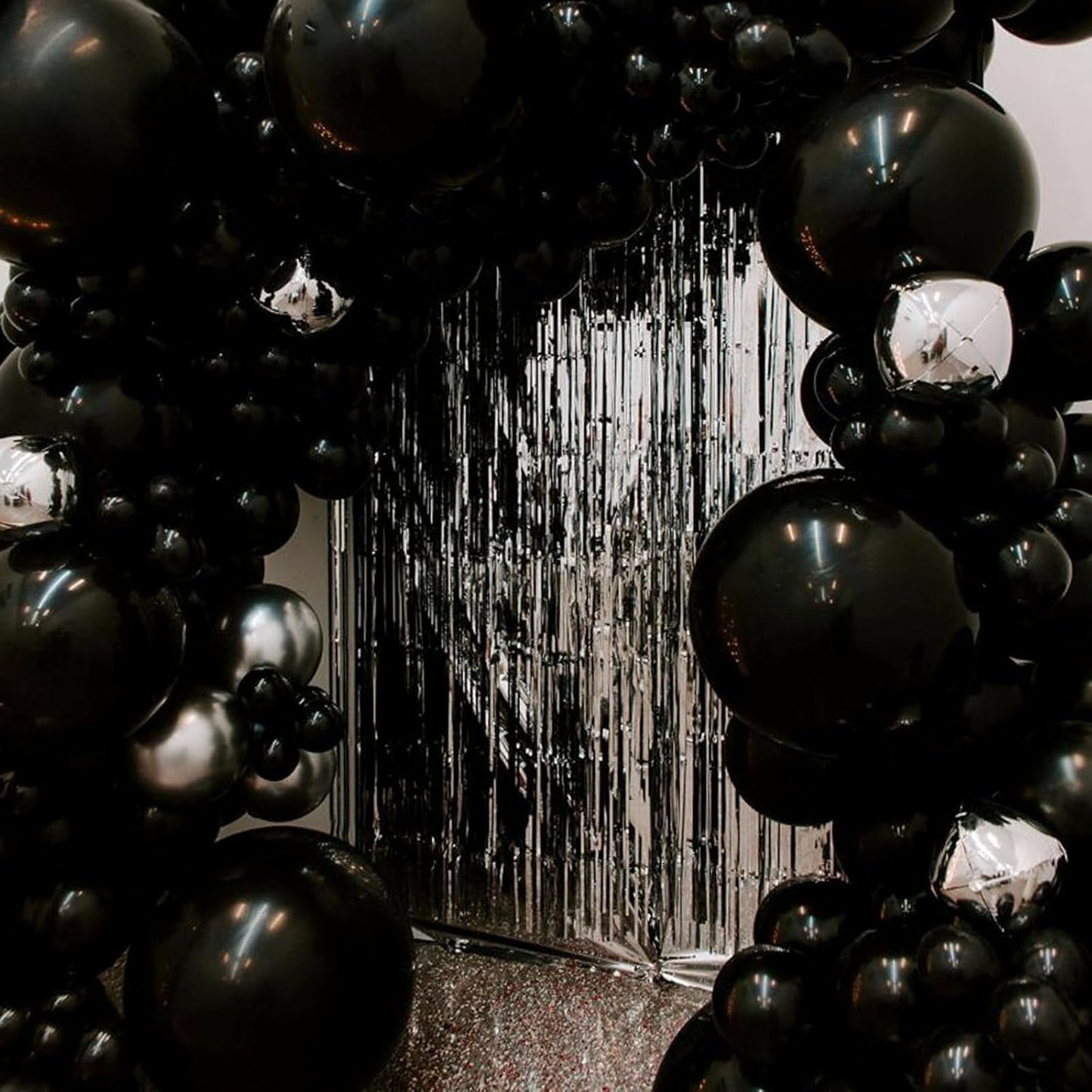 PartyWoo Balloons 50 pcs 12 inch Balloons for Graduation Wedding Baby Shower Gender Reveal Anniversary Graduation Birthday Party Decorations Black-Y18