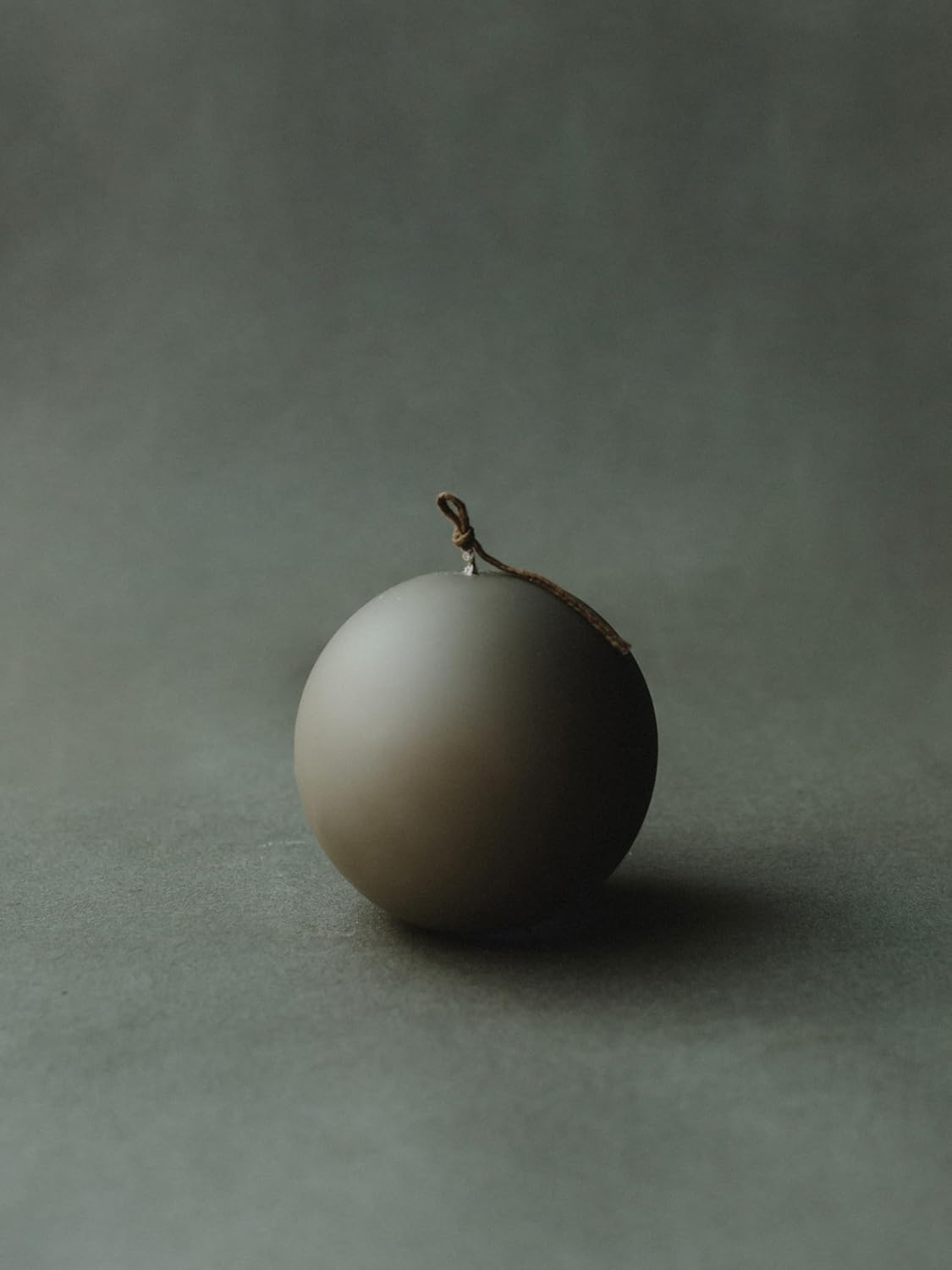 LAWA Sphere Candle - Beautiful Handmade Pillar Scented Soy Wax Elegant Aesthetic Candle Housewarming Gift Home Room Shelf Decor Idea (Earthy Green, Large)