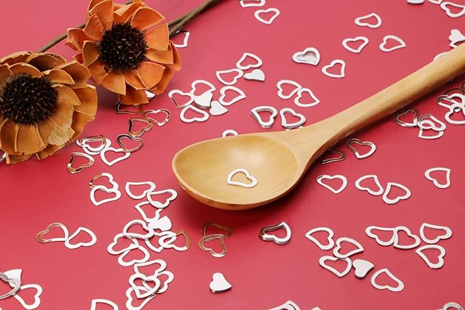 ONLYKXY 1200Pcs Love Heart Shaped Confetti, Table Wedding Decoration, Glitter Confetti for Wedding Party (Silver)