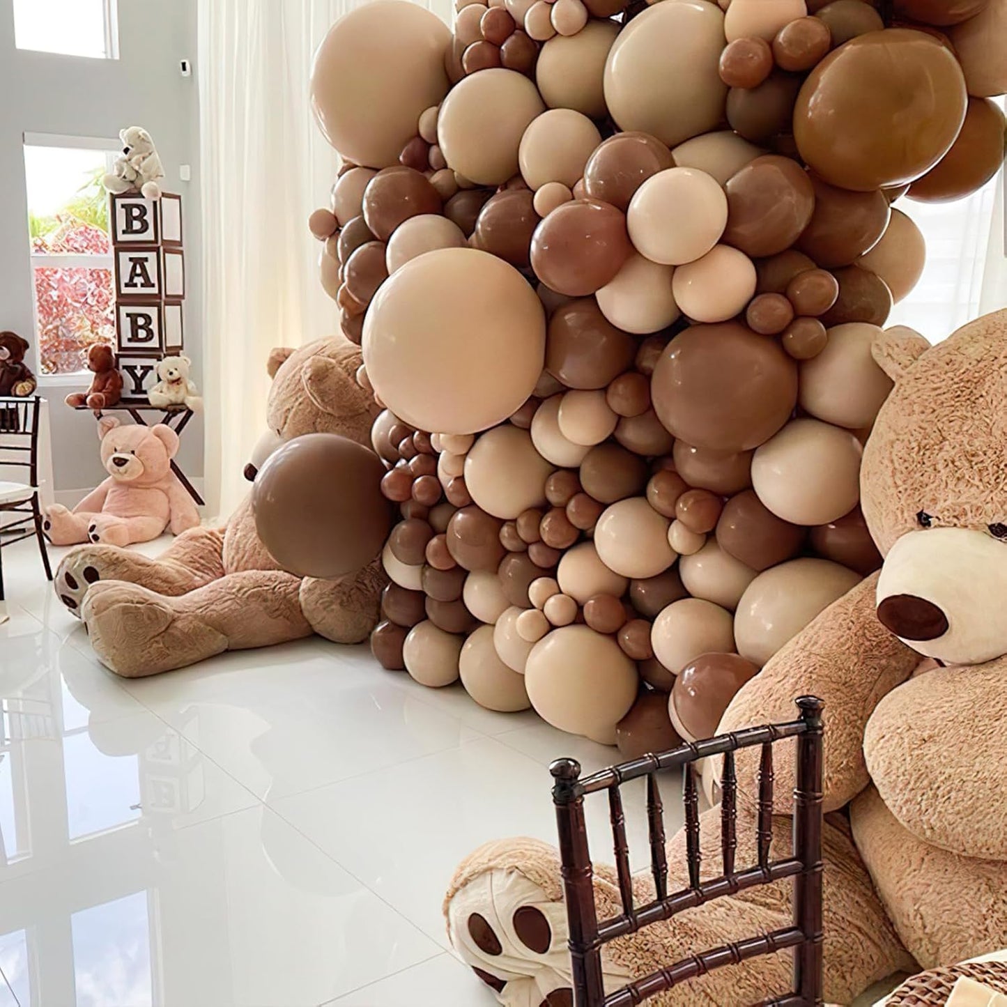 PartyWoo Brown Balloons 100 pcs 12 Inch Boho Neutral Coffee Dark Brown Latex Helium Balloons for Wedding Baby Shower Gender Reveal Safari Woodland Birthday Party Decorations Brown-F09