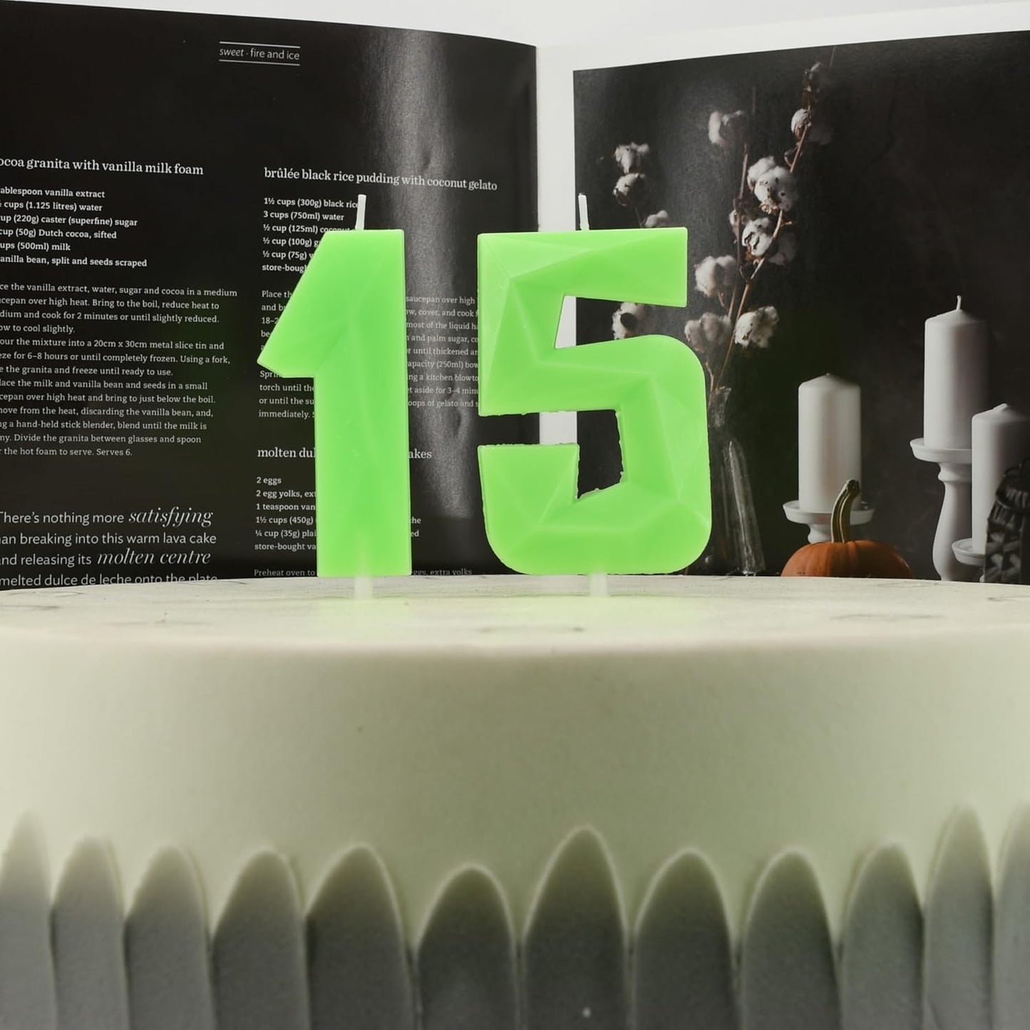DERVENTA Large Birthday Candle Number 3D Luminous Green 3.7 inch Party Celebration Anniversary Decoration Cake Topper 1 Piece (Luminous Green Number 15)