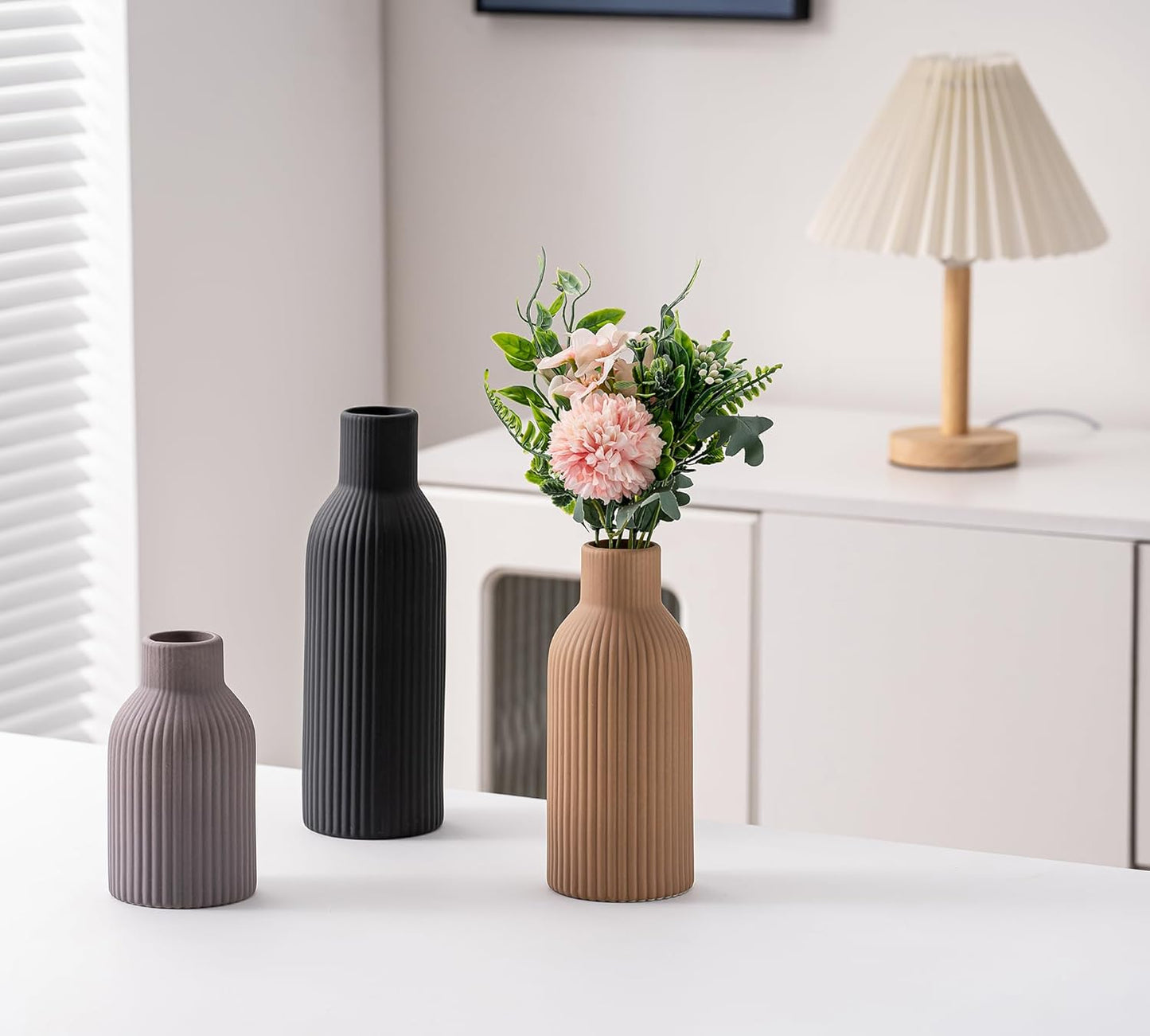 Ceramic Vase Set of 3, Modern Minimalist Ribbed Small Flower Vase Table Centerpiece Decorative for Home Decor Farmhouse Christmas Colorful