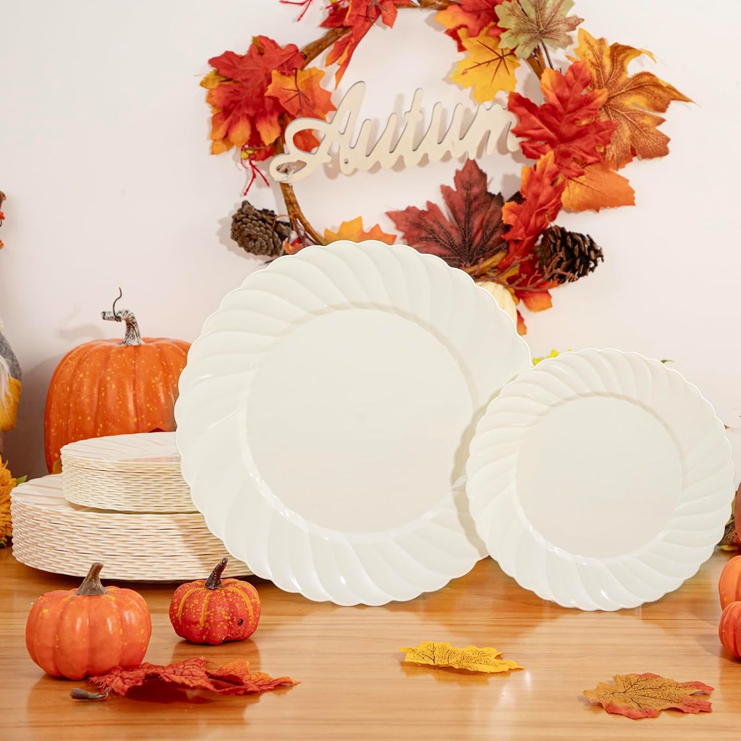 U-QE 60 Pcs Thanksgiving Plates Disposable – Ivory Scalloped Plastic Plates Heavy Duty & Elegant – Include 30 10.25" Dinner & 30 7.25" Dessert Plate for Party, Friendsgiving & Fall
