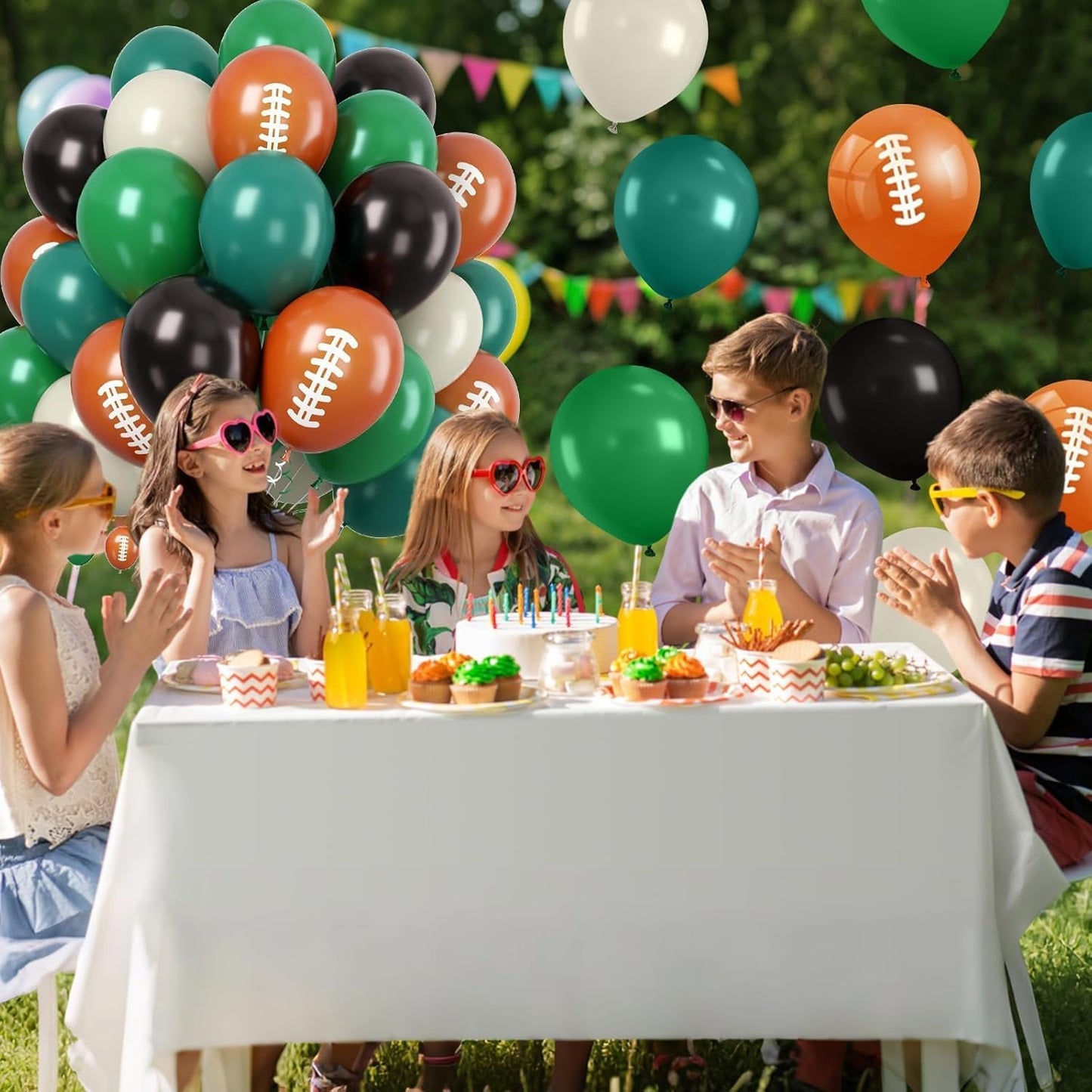 Paready Football Balloons Set, 60Pcs Green Football Printed Balloon, 12Inch Dark Green Black Retro Ivory White Latex Balloons for Boys Men Birthday Sports Football Themed Birthday Party Decorations