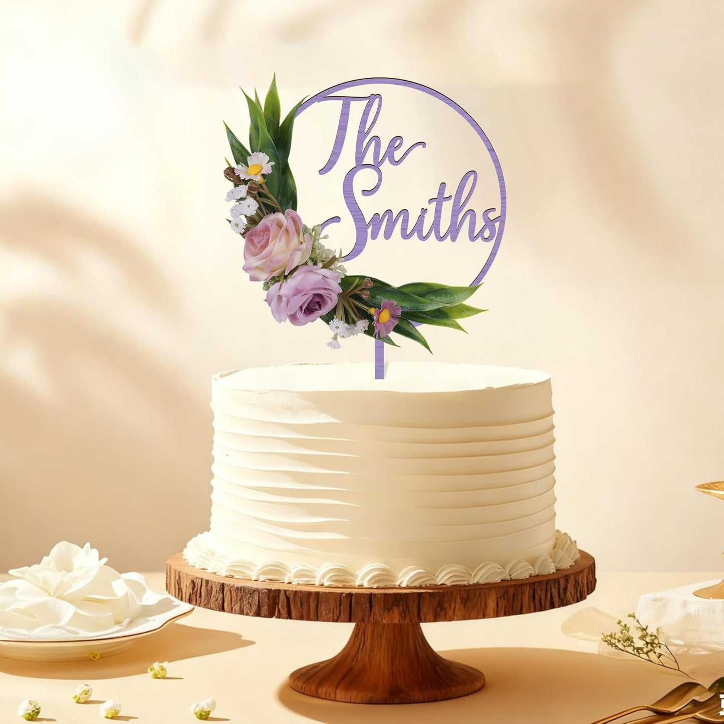 3D Flowers Wedding Cake Topper Custom Last Name Wedding Cake Decoration in Wood with 3D Artificial Roses (Lavender)
