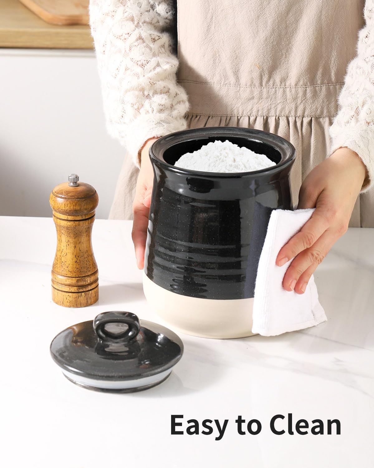 Hasense Ceramic Food Storage Jar with Airtight Lid, 35 oz Cookie Candy Jar for Coffee Beans, Tea, Sugar and More, Kitchen Storage Container for Countertop, Black Kitchen Decor