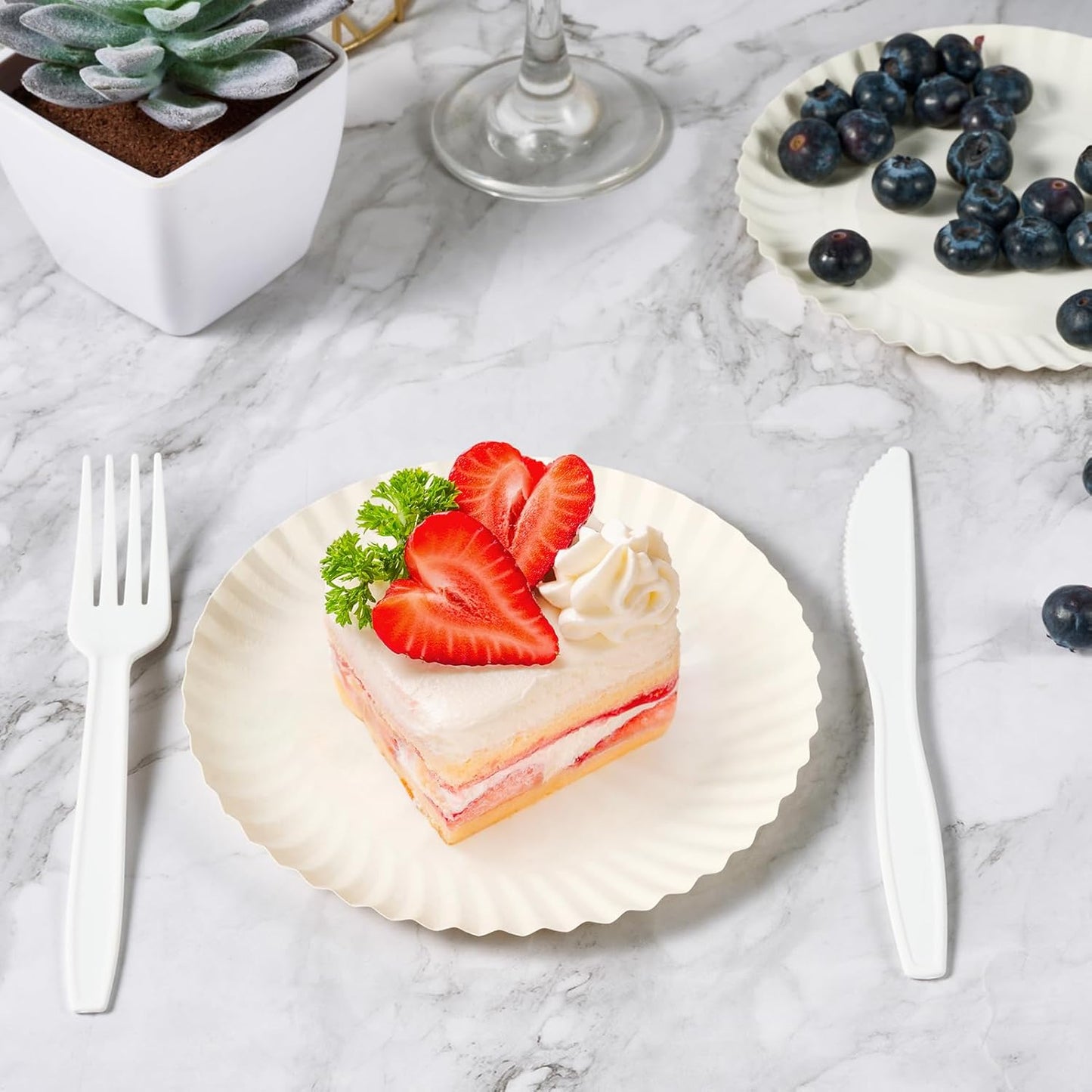 FOCUSLINE 6 Inch White Paper Plates 500 Count, Uncoated Paper Plates, Everyday Disposable Dessert Plate 6" Plate Bulk, Pack of 500 Count